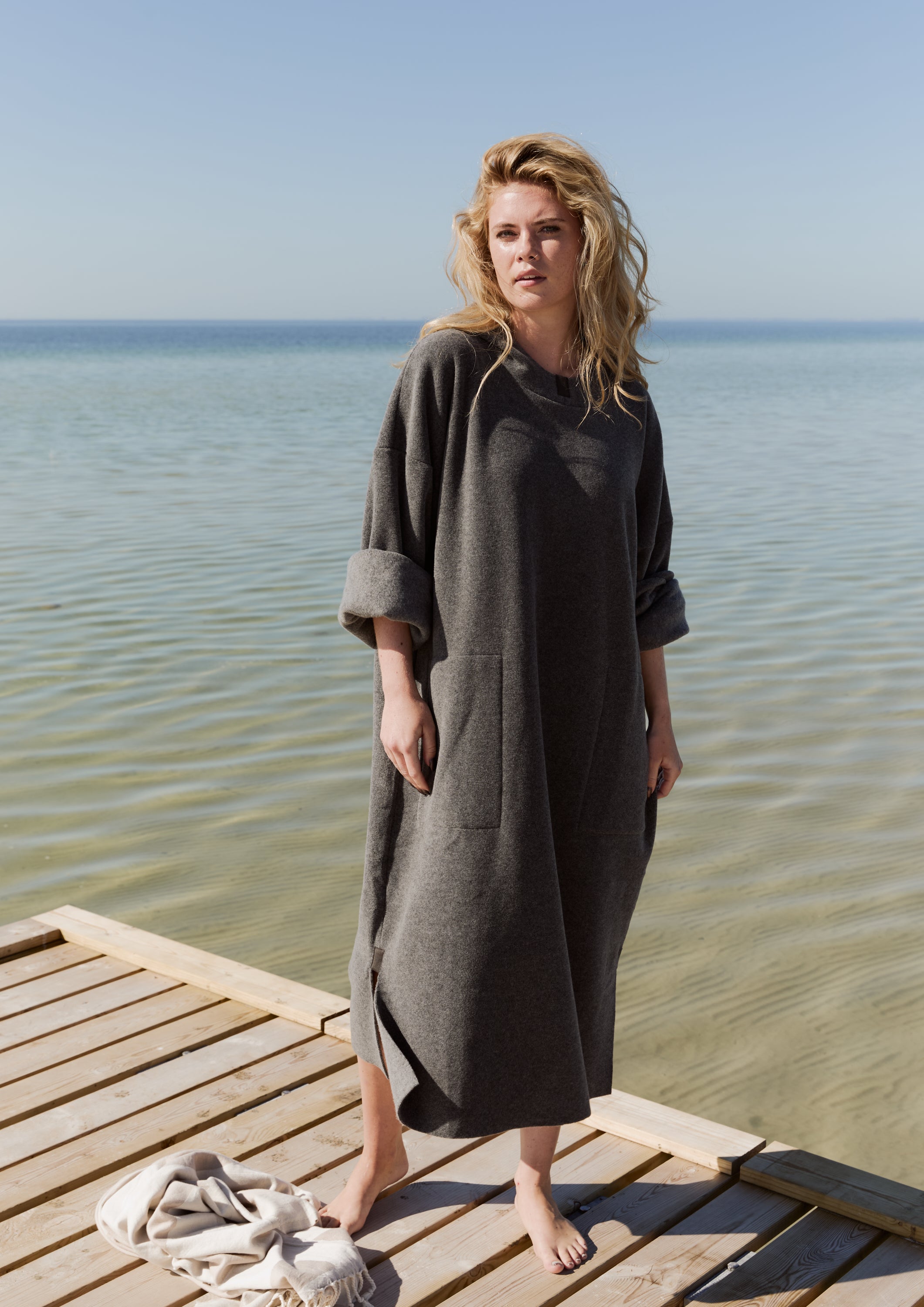 HENRIETTE STEFFENSEN COPENHAGEN BADEPONCHO DAME - 4096 PONCHOS GREY 905