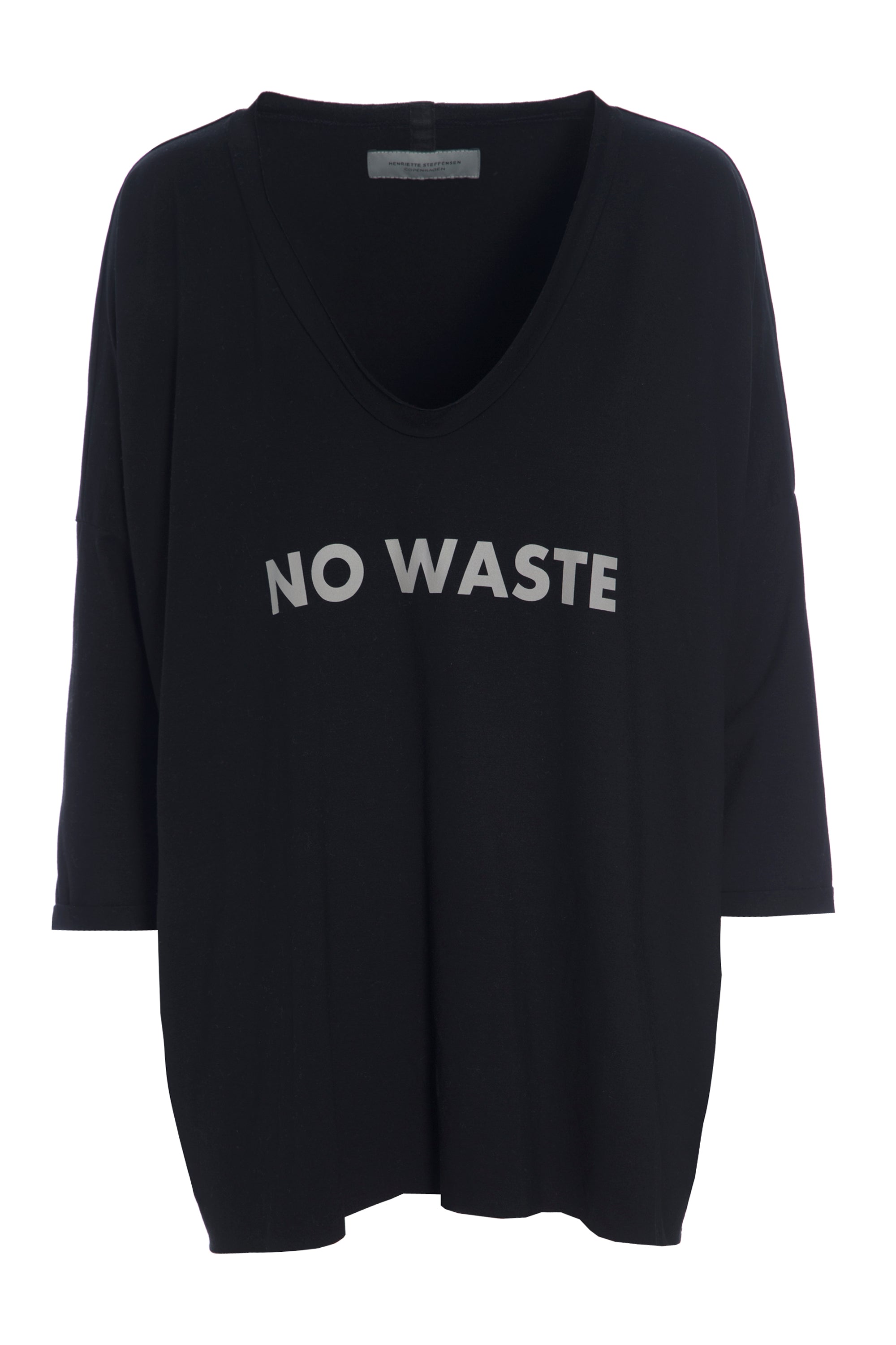 HENRIETTE STEFFENSEN COPENHAGEN BLOUSE V-NECK PRINT - 96055 BLUSER BLACK 900