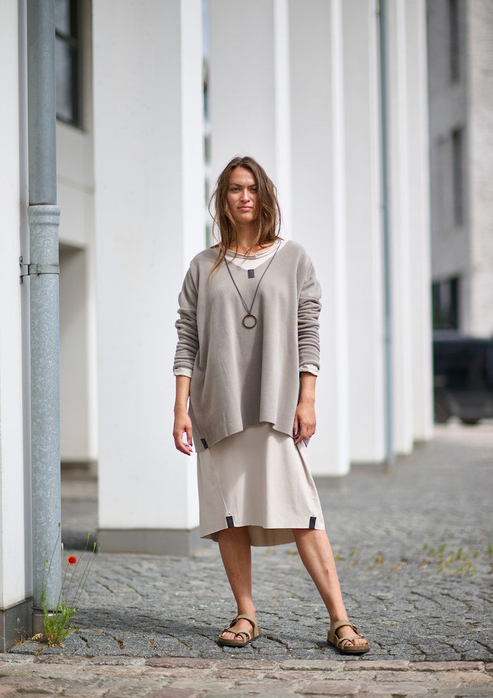 HENRIETTE STEFFENSEN COPENHAGEN BLUSE V-HALS - 1336 BLUSER ELEPHANT 654