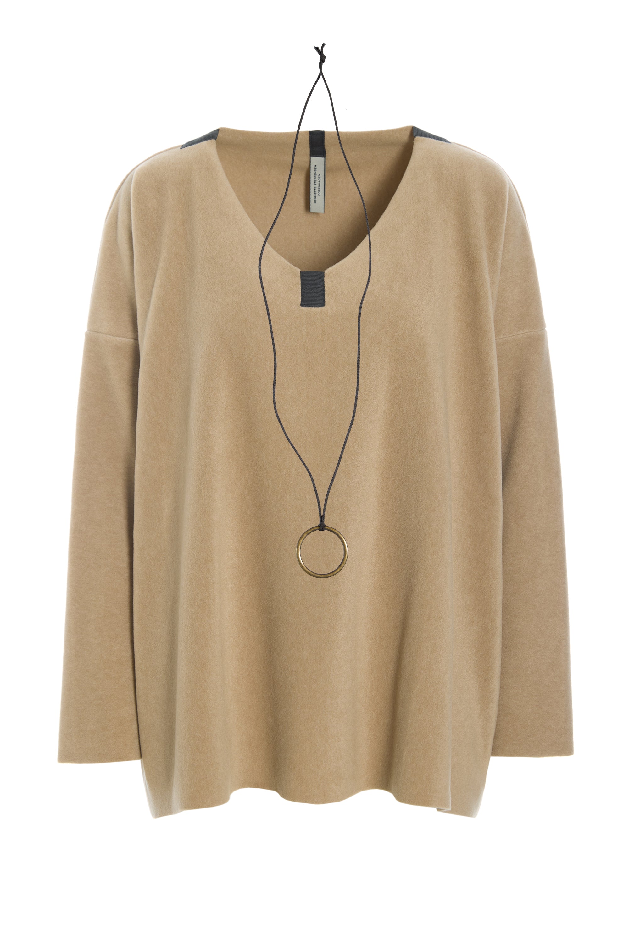 HENRIETTE STEFFENSEN COPENHAGEN BLUSE V-HALS - 1410 BLUSER CAMEL 815