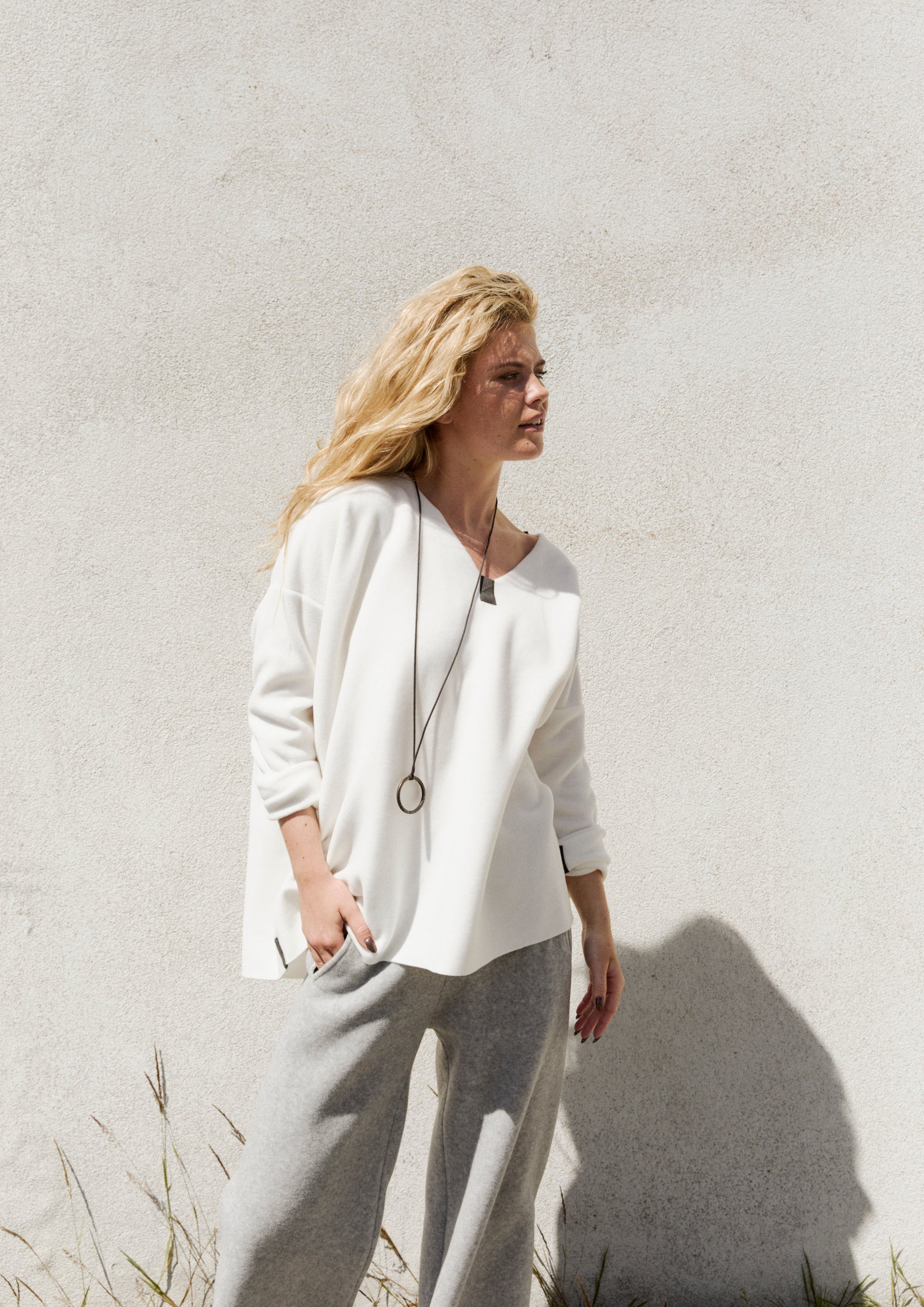 HENRIETTE STEFFENSEN COPENHAGEN BLUSE V-HALS - 1410 BLUSER OFF WHITE 802