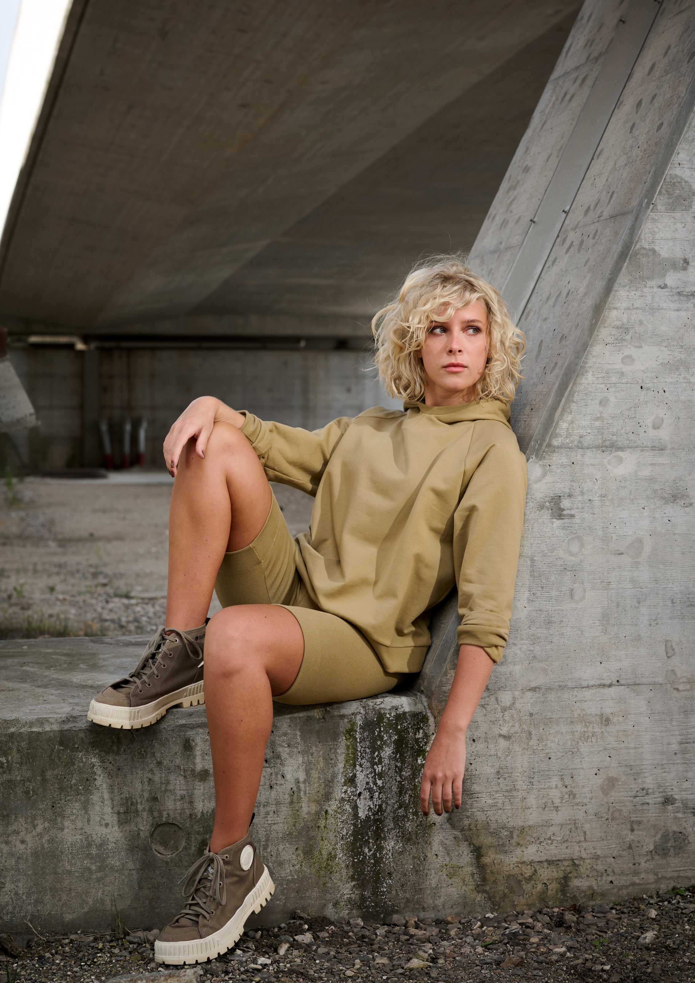 HENRIETTE STEFFENSEN COPENHAGEN CYKELSHORTS - 72306 BUKSER OLIVE 655