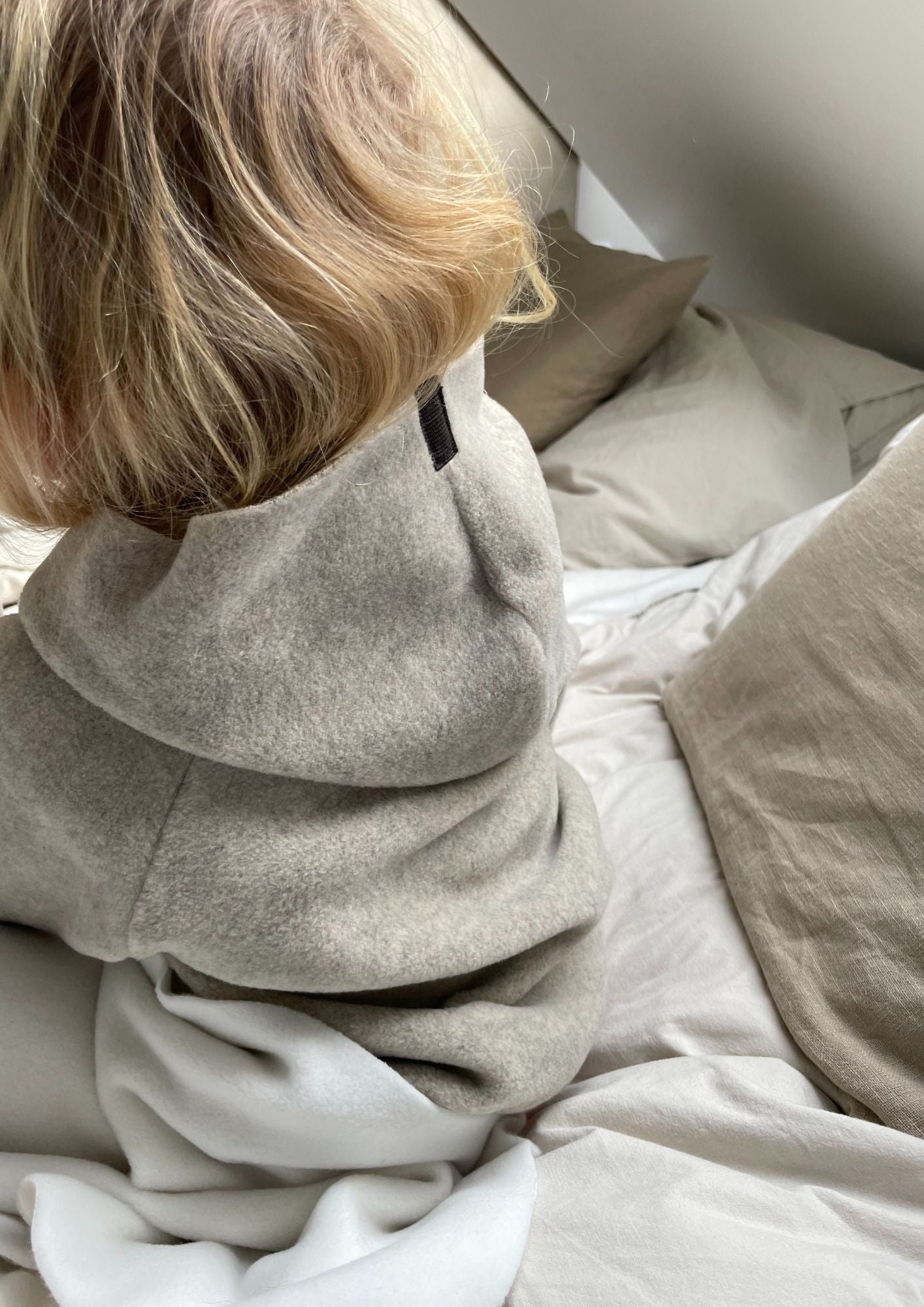 GROWING UP FLEECE BLUSE HÆTTE CHILD - 108 GU BLUSER SAND 805
