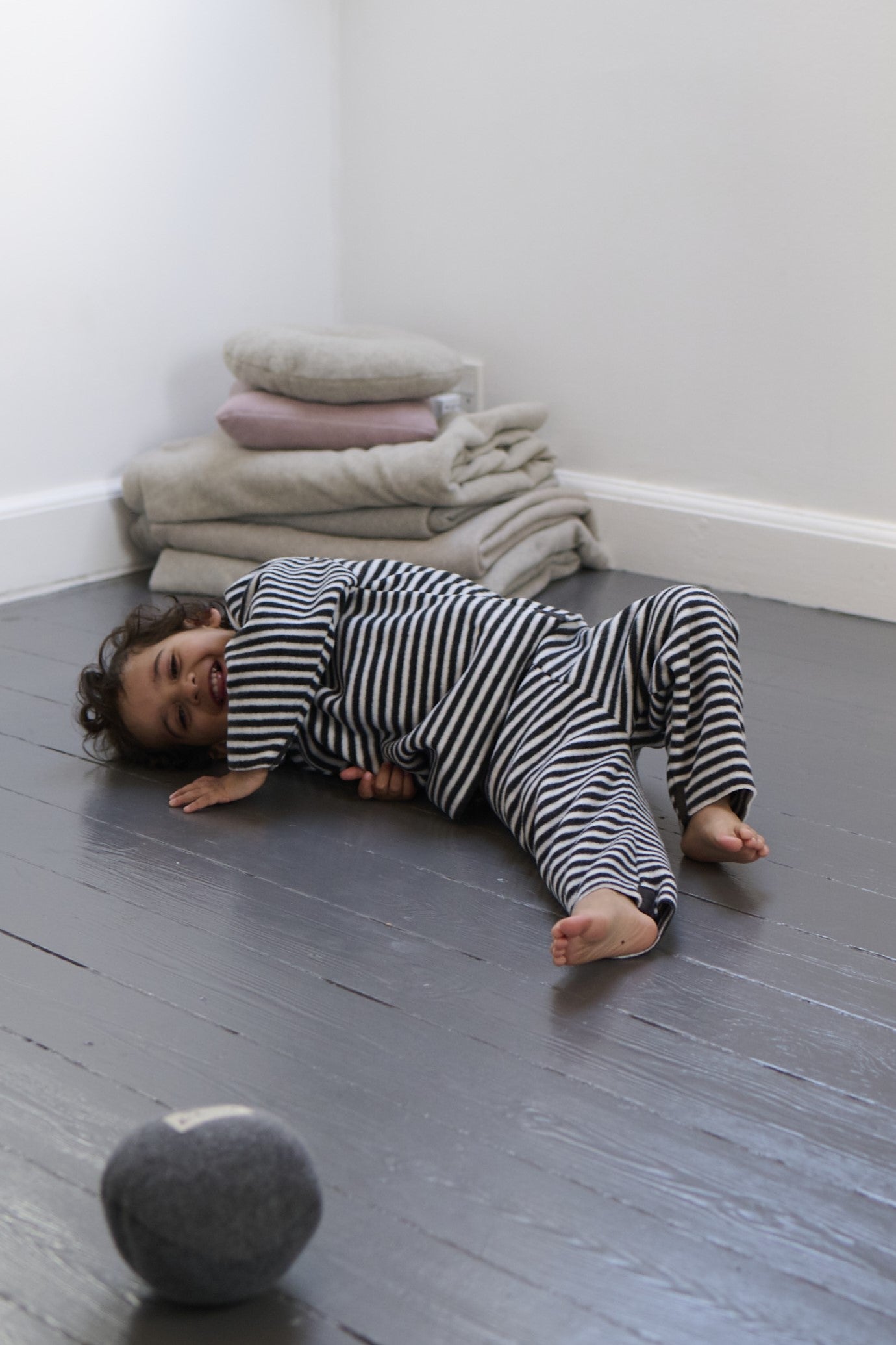 GROWING UP FLEECE BUKSER TODDLER - 215 GU BUKSER STRIPES B&W 673