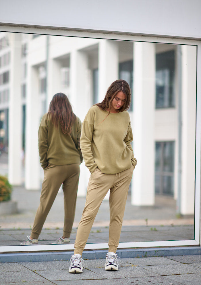 HENRIETTE STEFFENSEN COPENHAGEN JOGGING BUKSER - 99012 BUKSER OLIVE 655