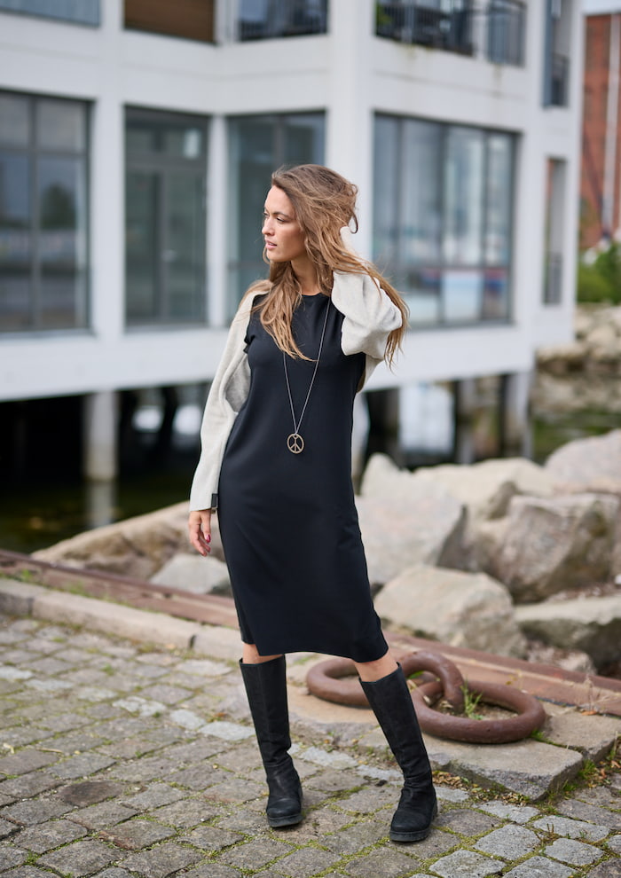 HENRIETTE STEFFENSEN COPENHAGEN KJOLE MED SMYKKE - 98057 KJOLER BLACK 900