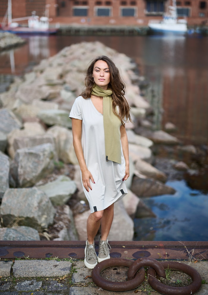 HENRIETTE STEFFENSEN COPENHAGEN KJOLE V-HALS - 98049 KJOLER KIT 831