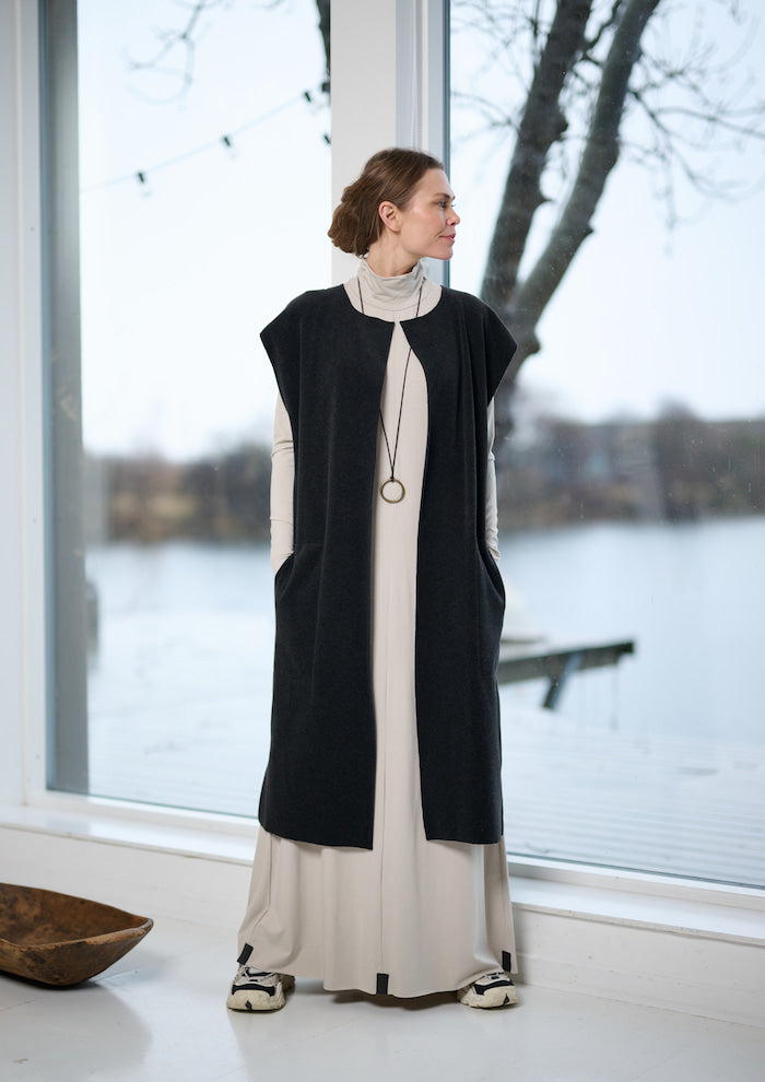 HENRIETTE STEFFENSEN COPENHAGEN LANG VEST - 7169 VESTS SOFT BLACK 914