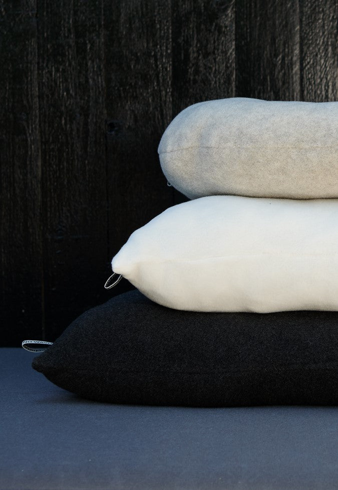 HENRIETTE STEFFENSEN COPENHAGEN NO WASTE PUDE - 4084 HOME SOFT BLACK 914