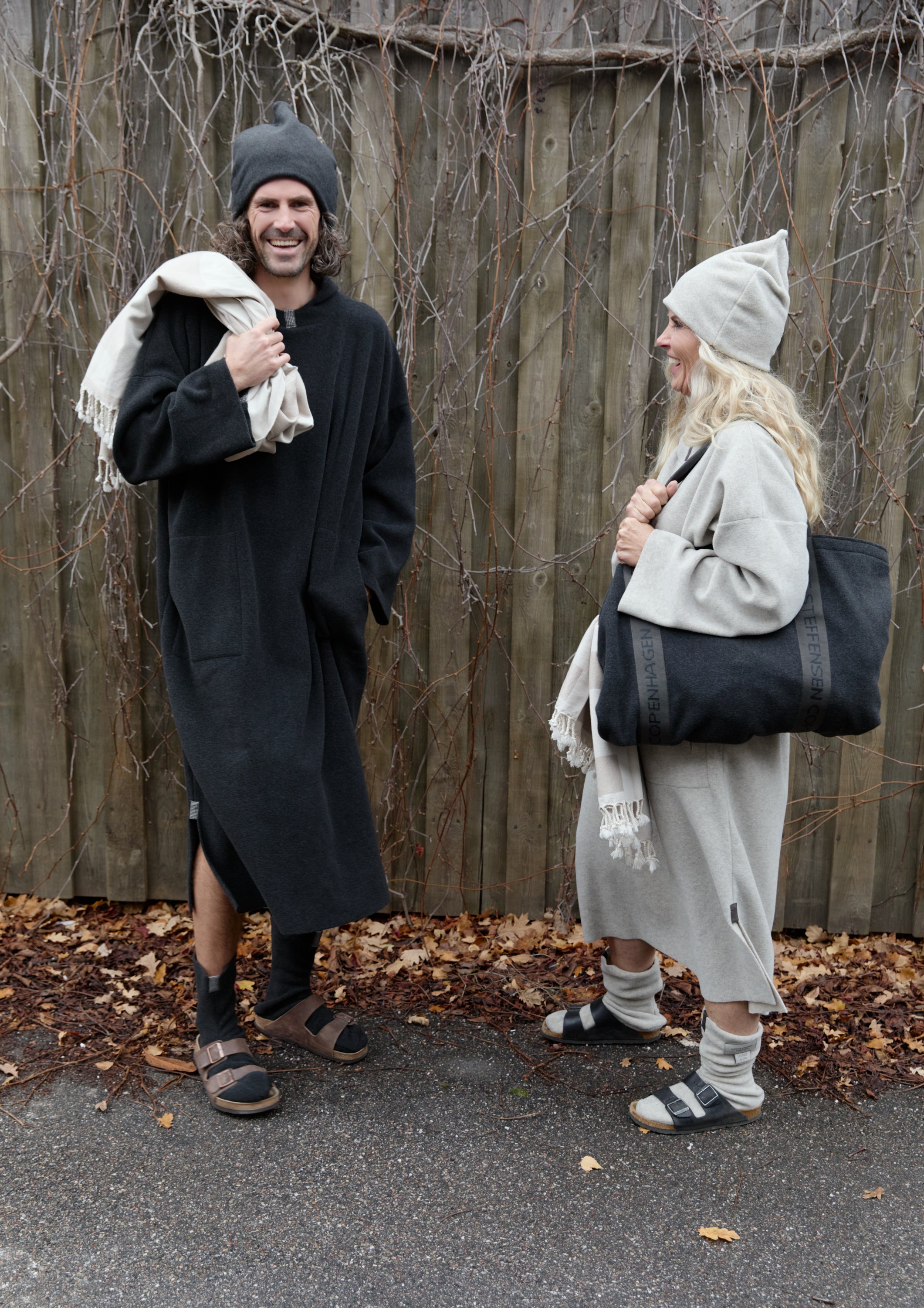 CARL BY STEFFENSEN COPENHAGEN BADEPONCHO MÆND - 4097 PONCHOS SOFT BLACK 914