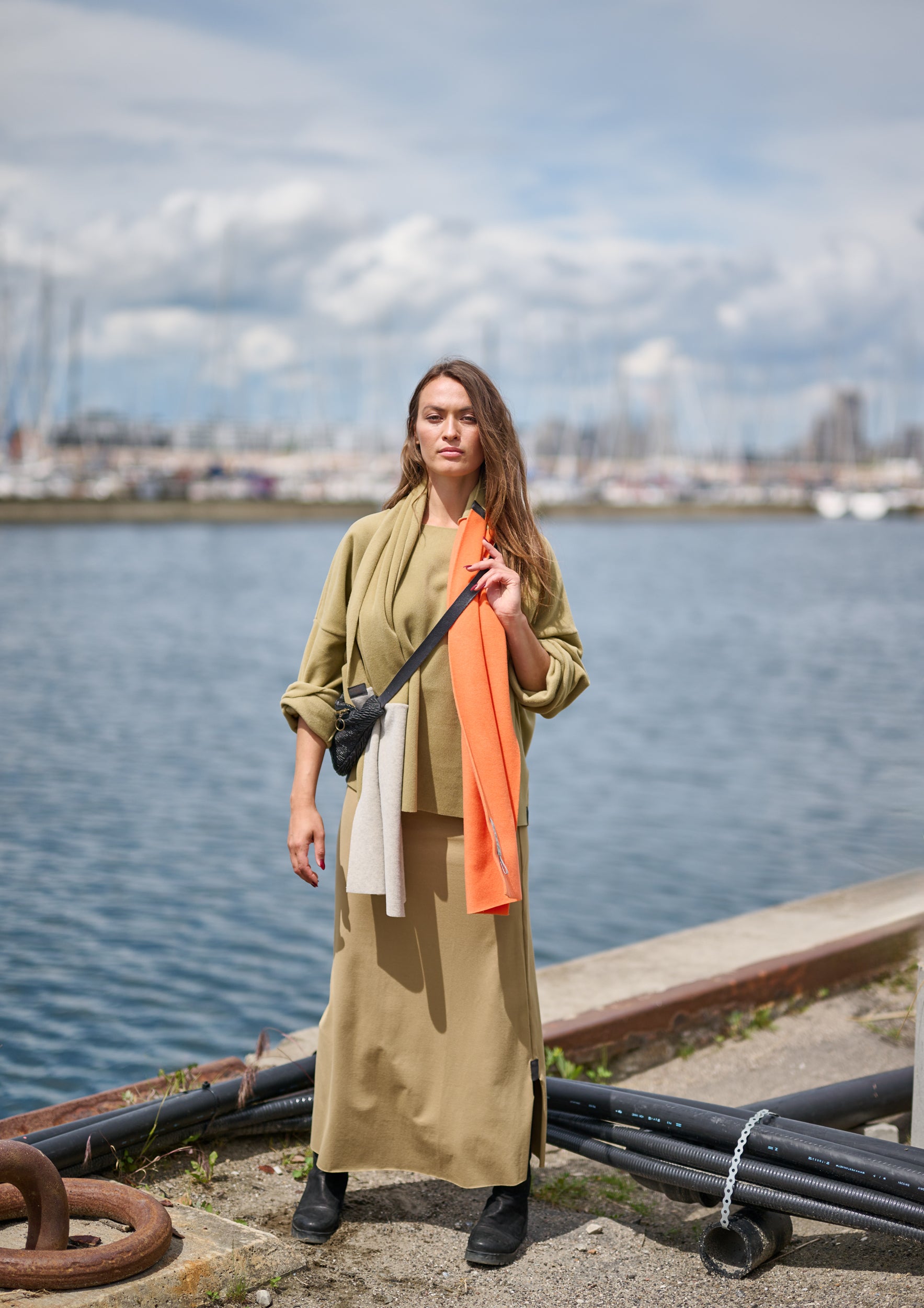 HENRIETTE STEFFENSEN COPENHAGEN BLUSE - 1366 BLUSER OLIVE 655