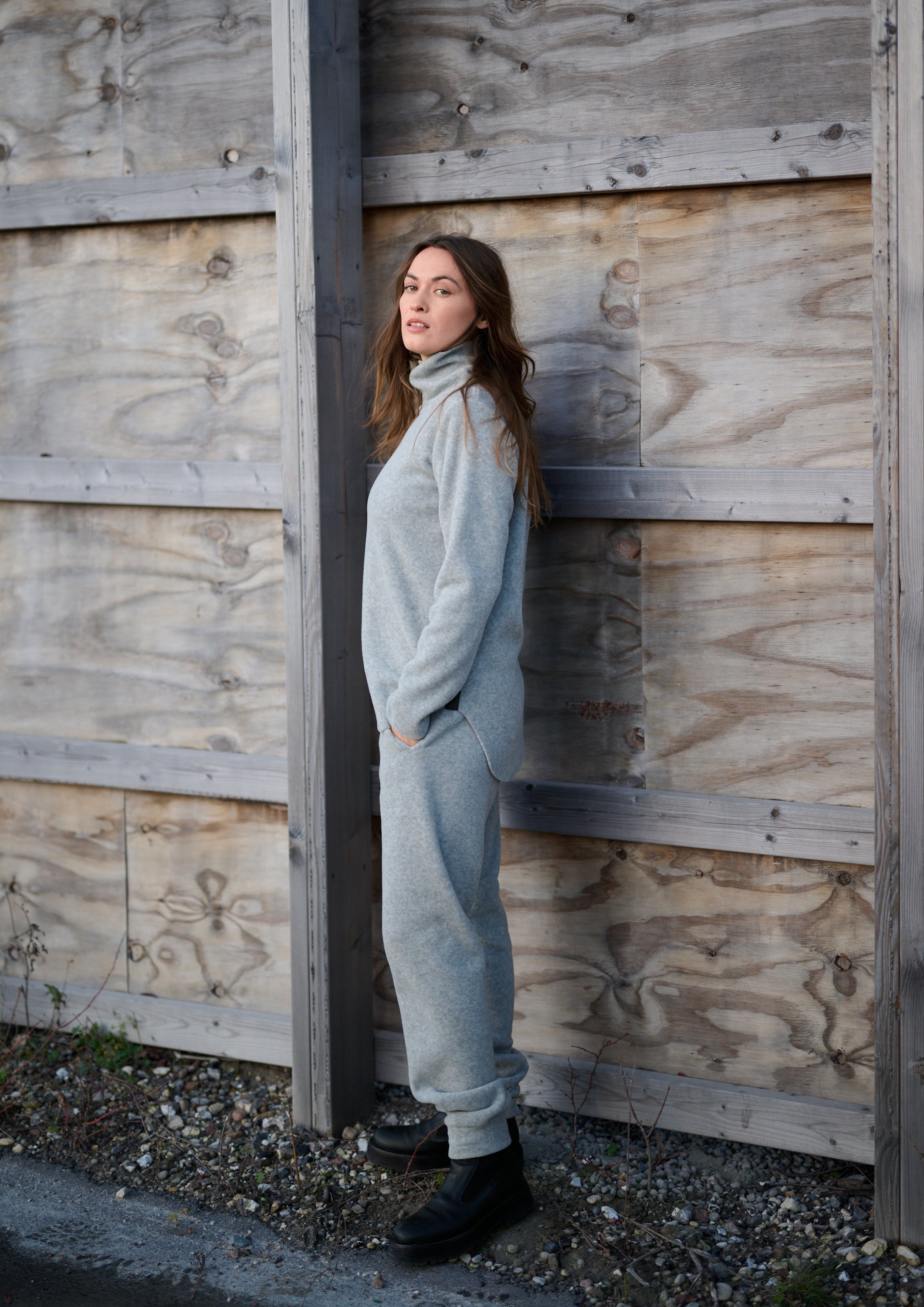 HENRIETTE STEFFENSEN COPENHAGEN BLUSE MED HØJ HALS - 1348 BLUSER LIGHT GREY 876