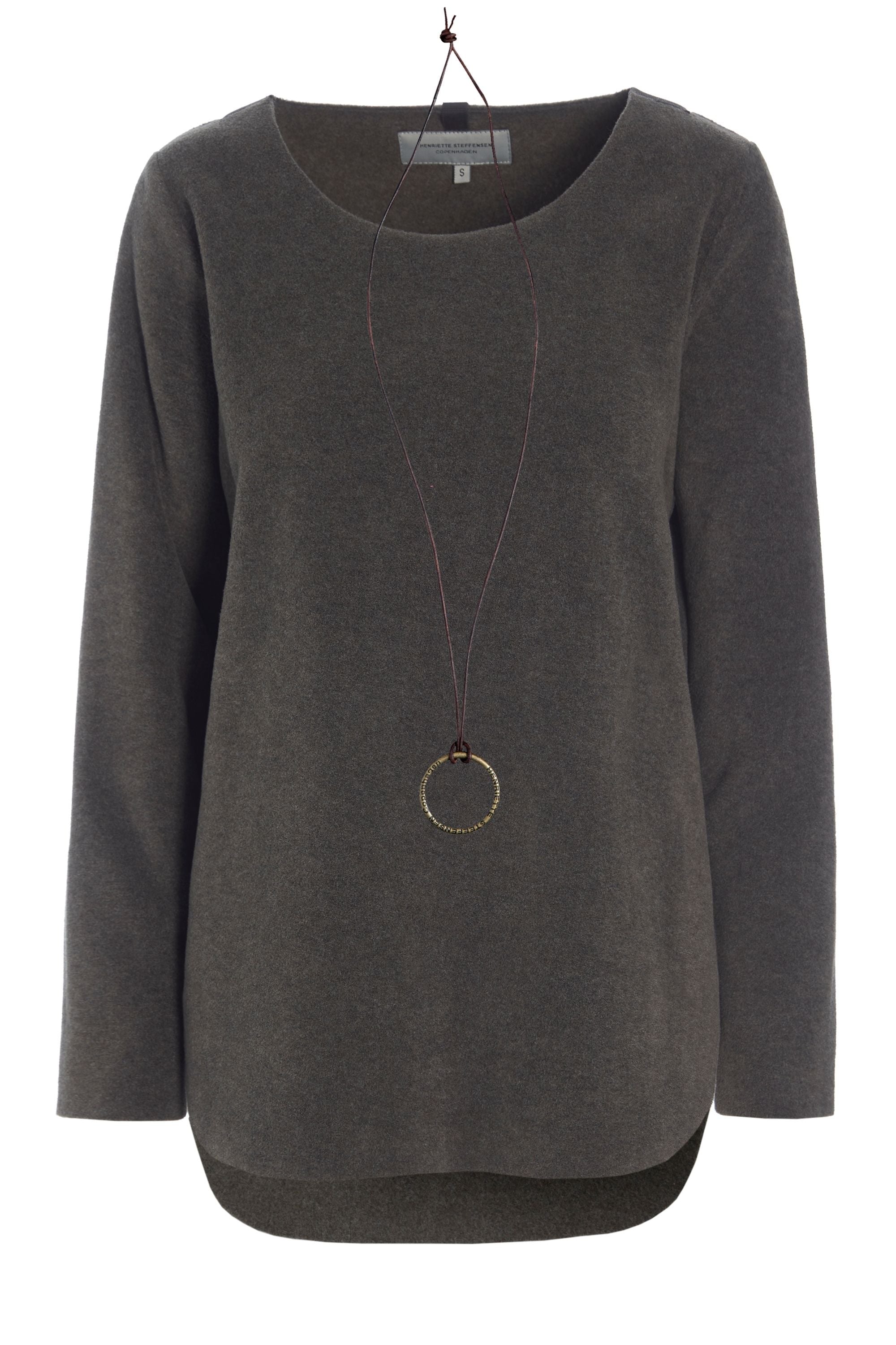 HENRIETTE STEFFENSEN COPENHAGEN BLUSE MED SIGNATUR SMYKKE - 1332 BLUSER BARK 320