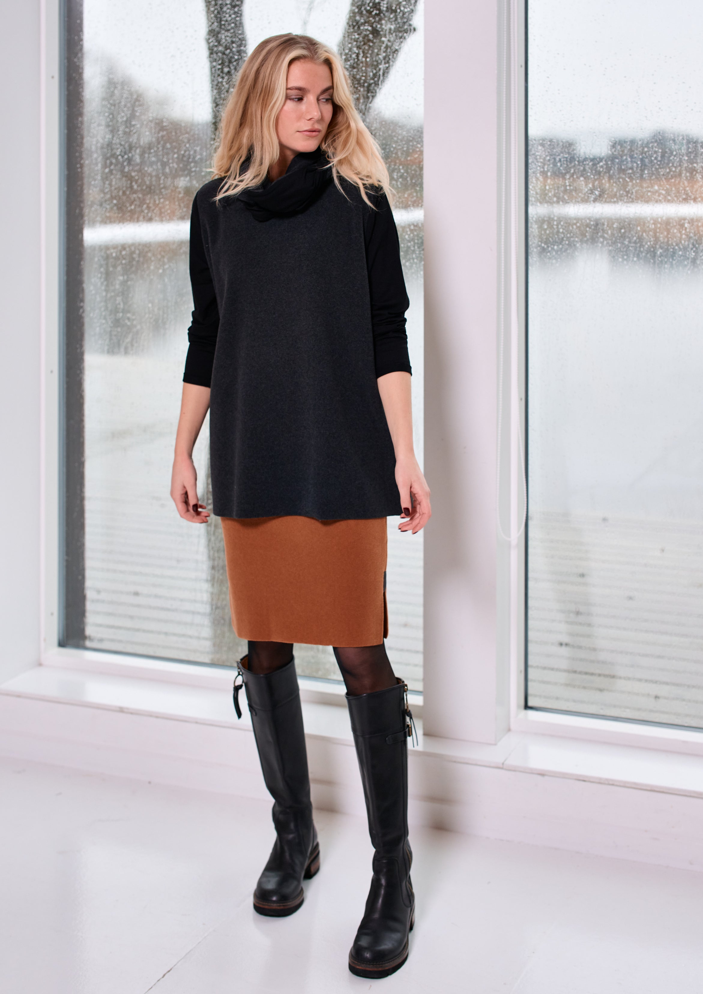HENRIETTE STEFFENSEN COPENHAGEN BLUSE MIX - 1375 BLUSER BLACK/SOFT BLACK 923