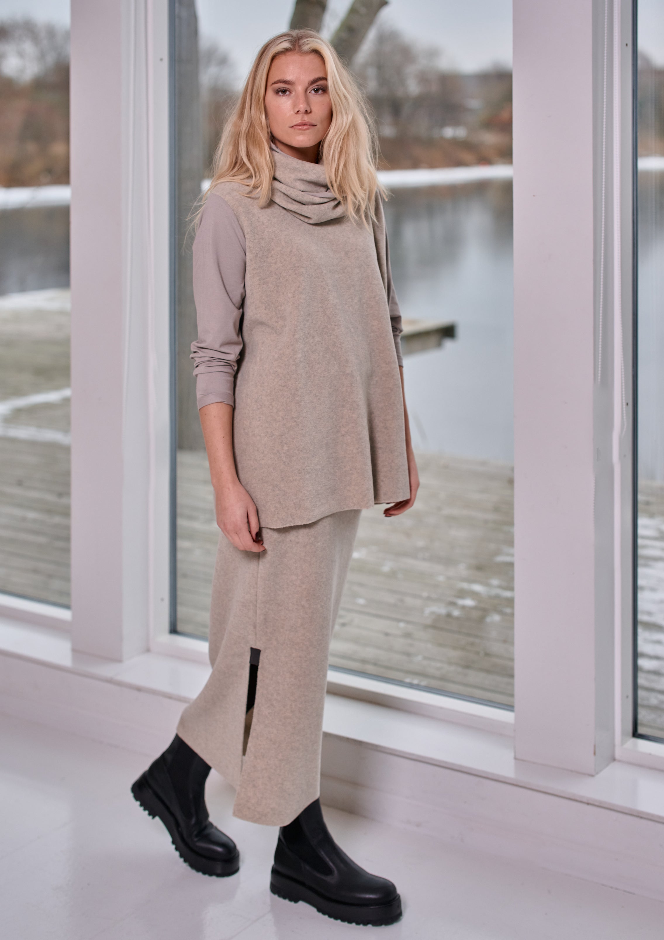 HENRIETTE STEFFENSEN COPENHAGEN BLUSE MIX - 1375 BLUSER SAND/SAND 812