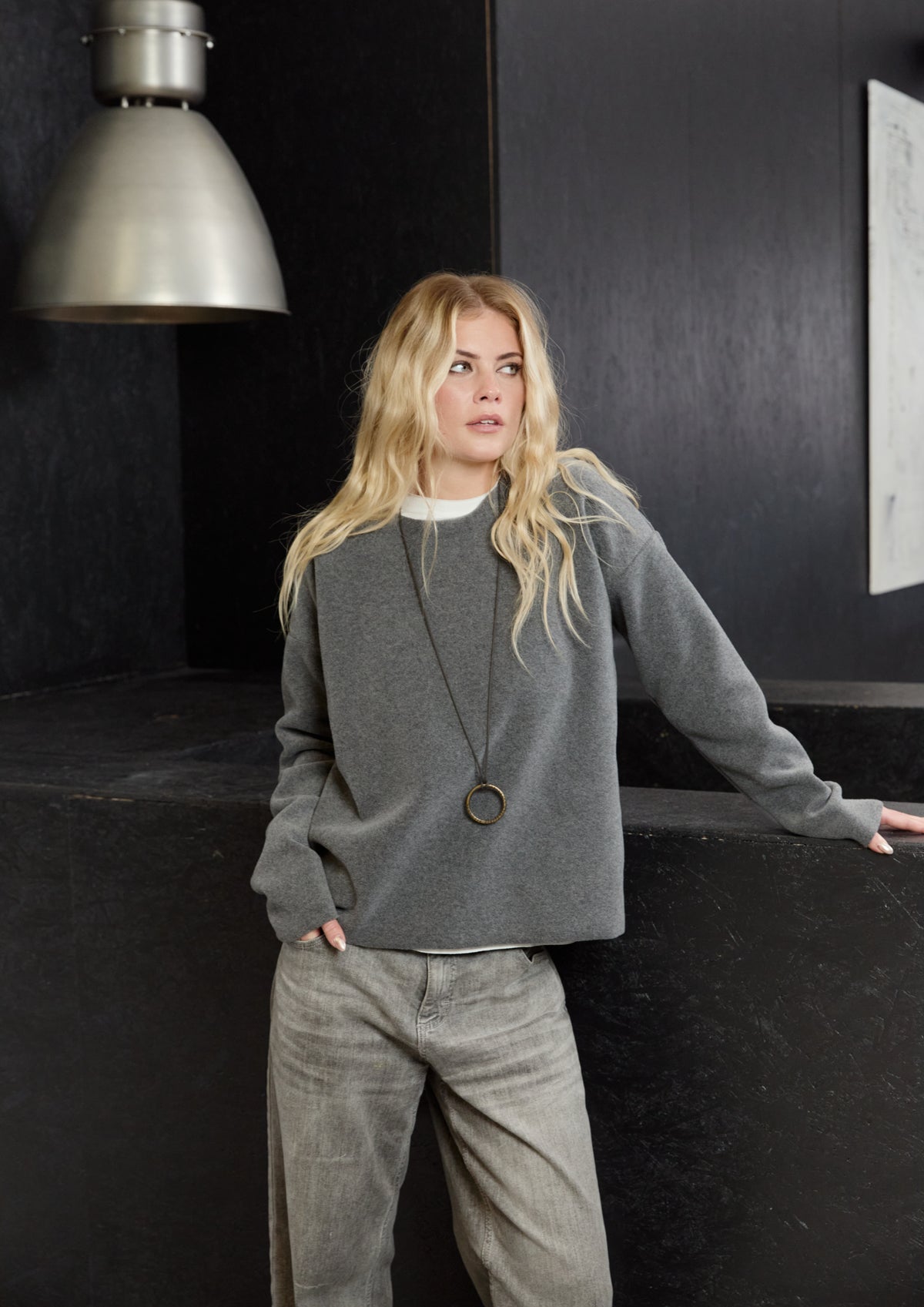 HENRIETTE STEFFENSEN COPENHAGEN BLUSE RUND HALS - 1359 BLUSER GREY 905