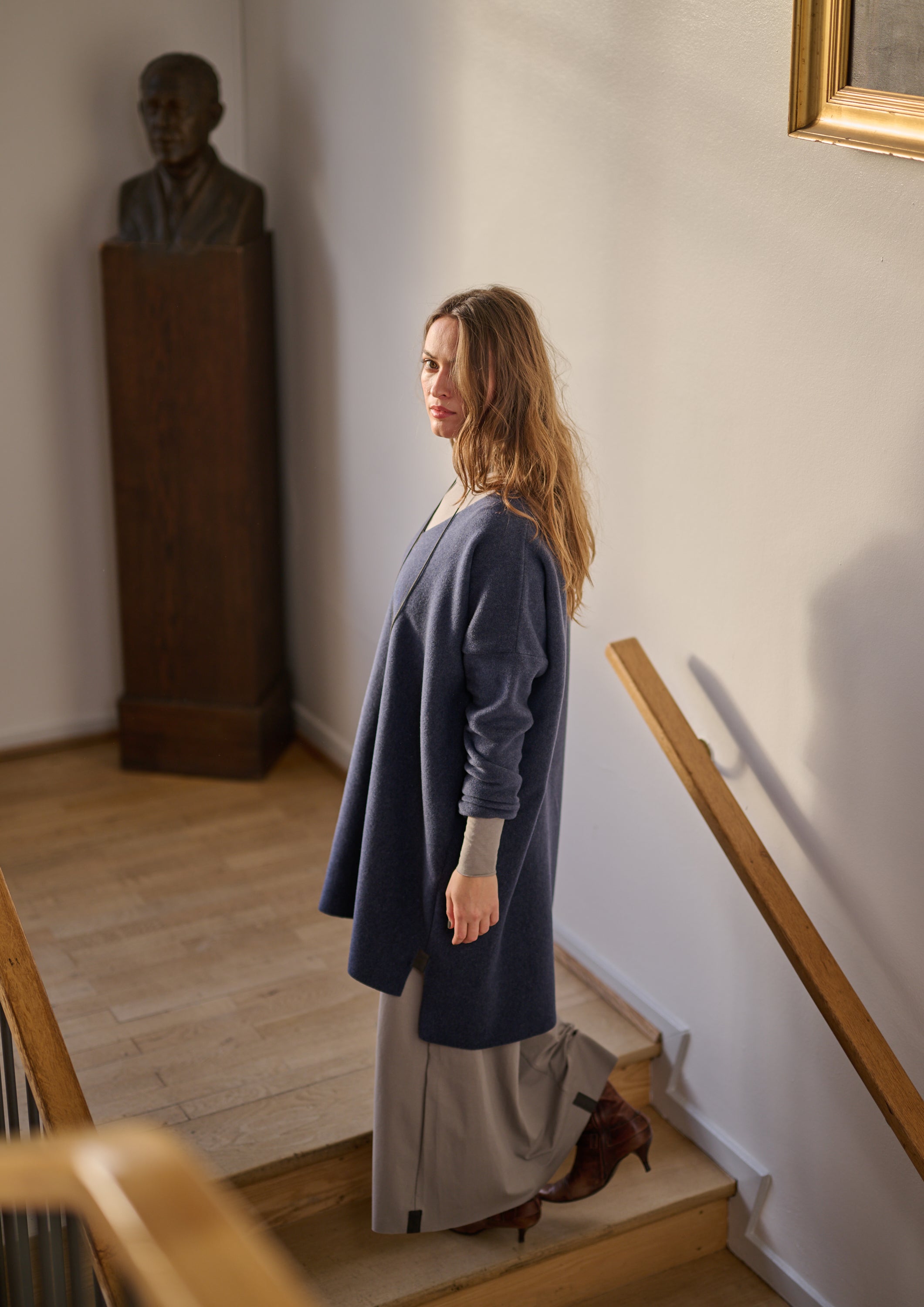 HENRIETTE STEFFENSEN COPENHAGEN BLUSE V-HALS - 1367 TUNICS EVENING BLUE 690