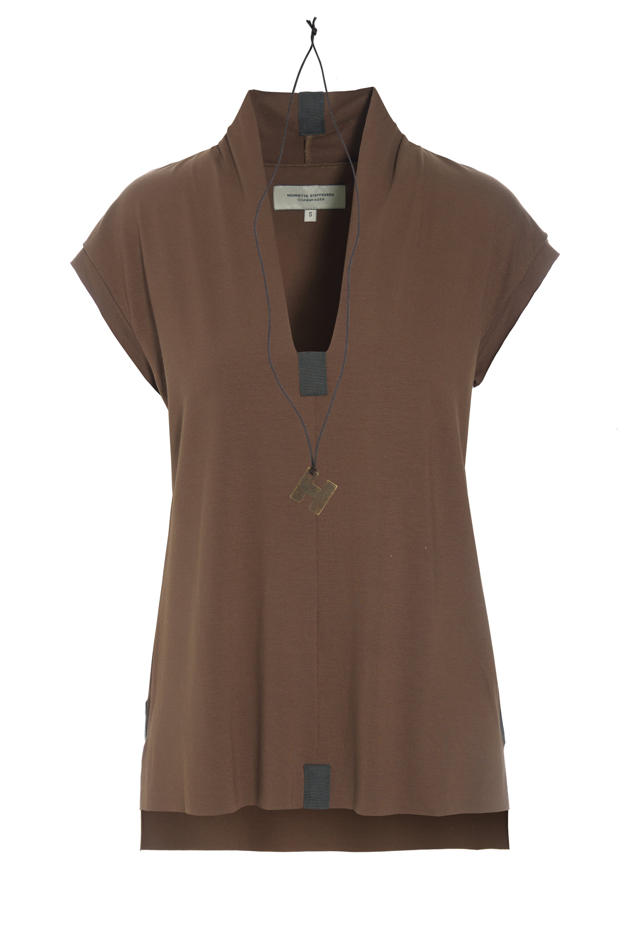 HENRIETTE STEFFENSEN COPENHAGEN BLUSE V-HALS - 96103 T-SHIRTS CHOCOLATE 844