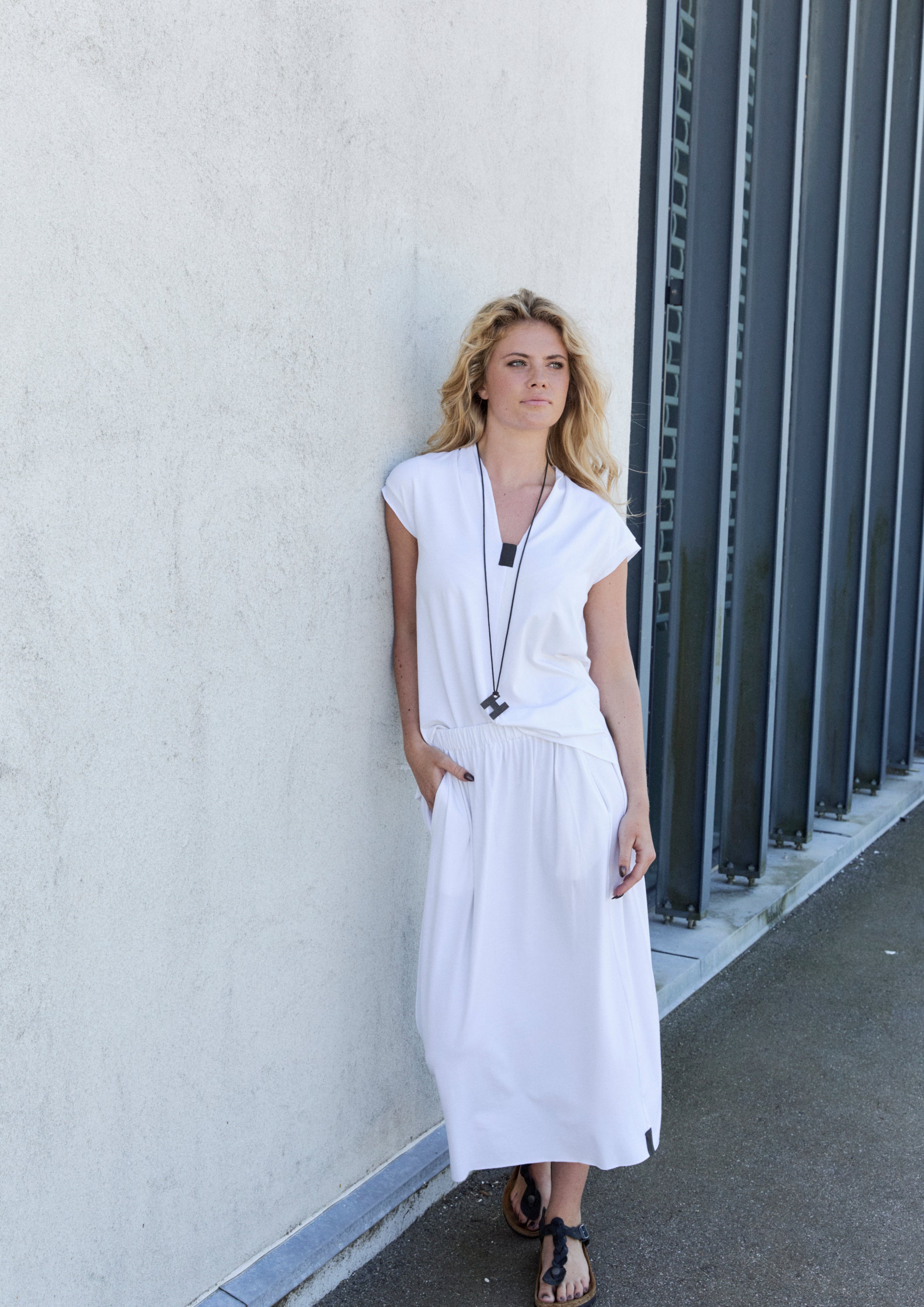 HENRIETTE STEFFENSEN COPENHAGEN BLUSE V-HALS - 96103 T-SHIRTS WHITE 816