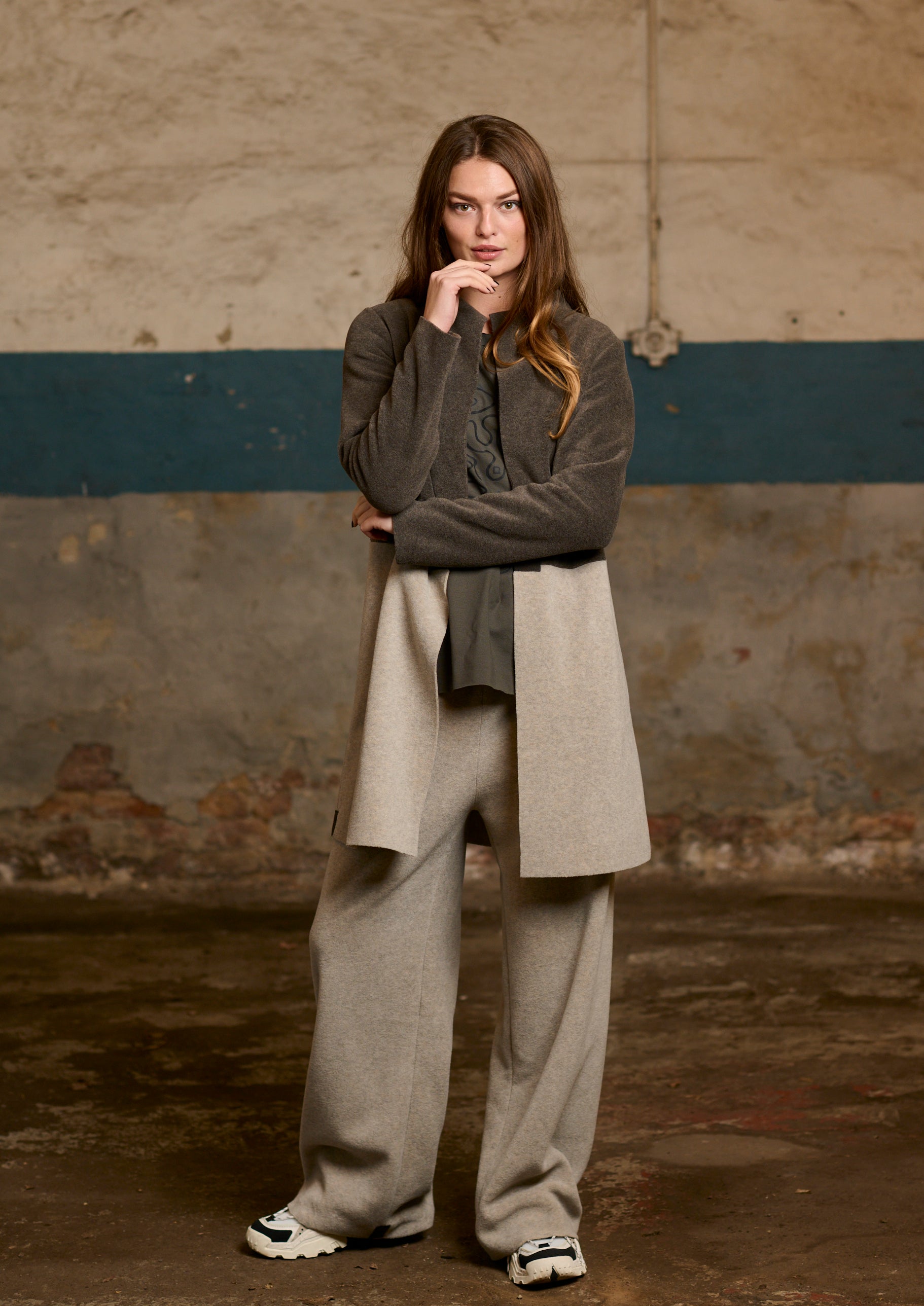 HENRIETTE STEFFENSEN COPENHAGEN CARDIGAN 2 FARVET - 7133 CARDIGANS BARK/SAND 646