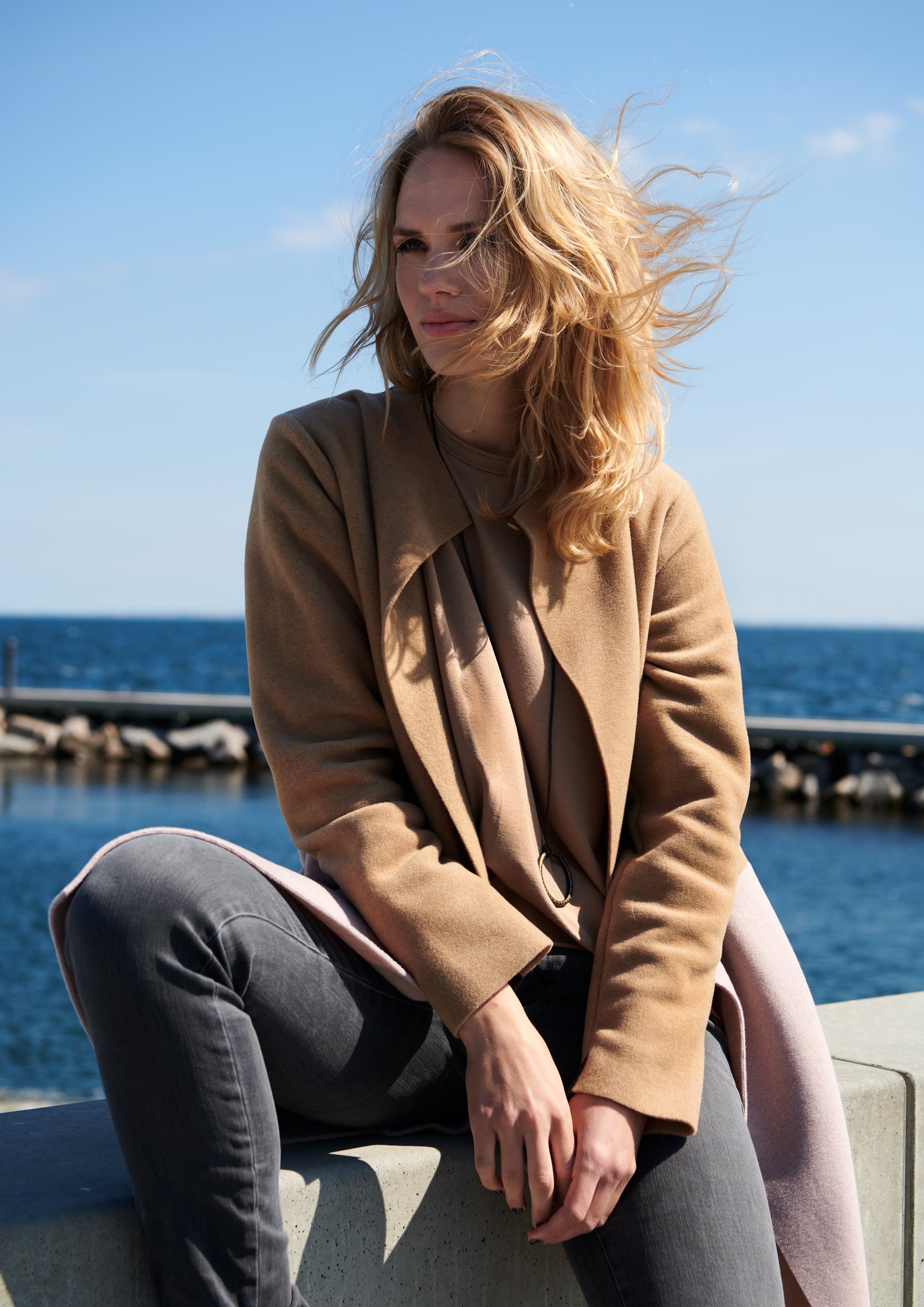 HENRIETTE STEFFENSEN COPENHAGEN CARDIGAN 2 FARVET - 7133 CARDIGANS CAMEL / NUDE 816