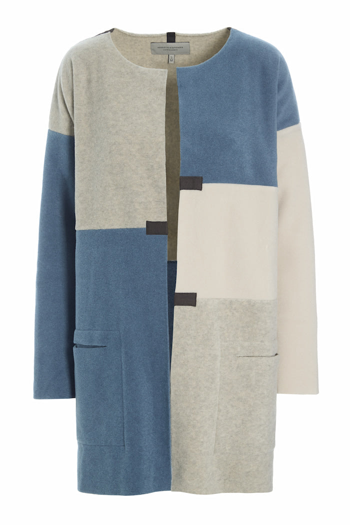 HENRIETTE STEFFENSEN COPENHAGEN CARDIGAN PATCH - 7161 CARDIGANS DUSTY BLUE/KIT/SAND 732