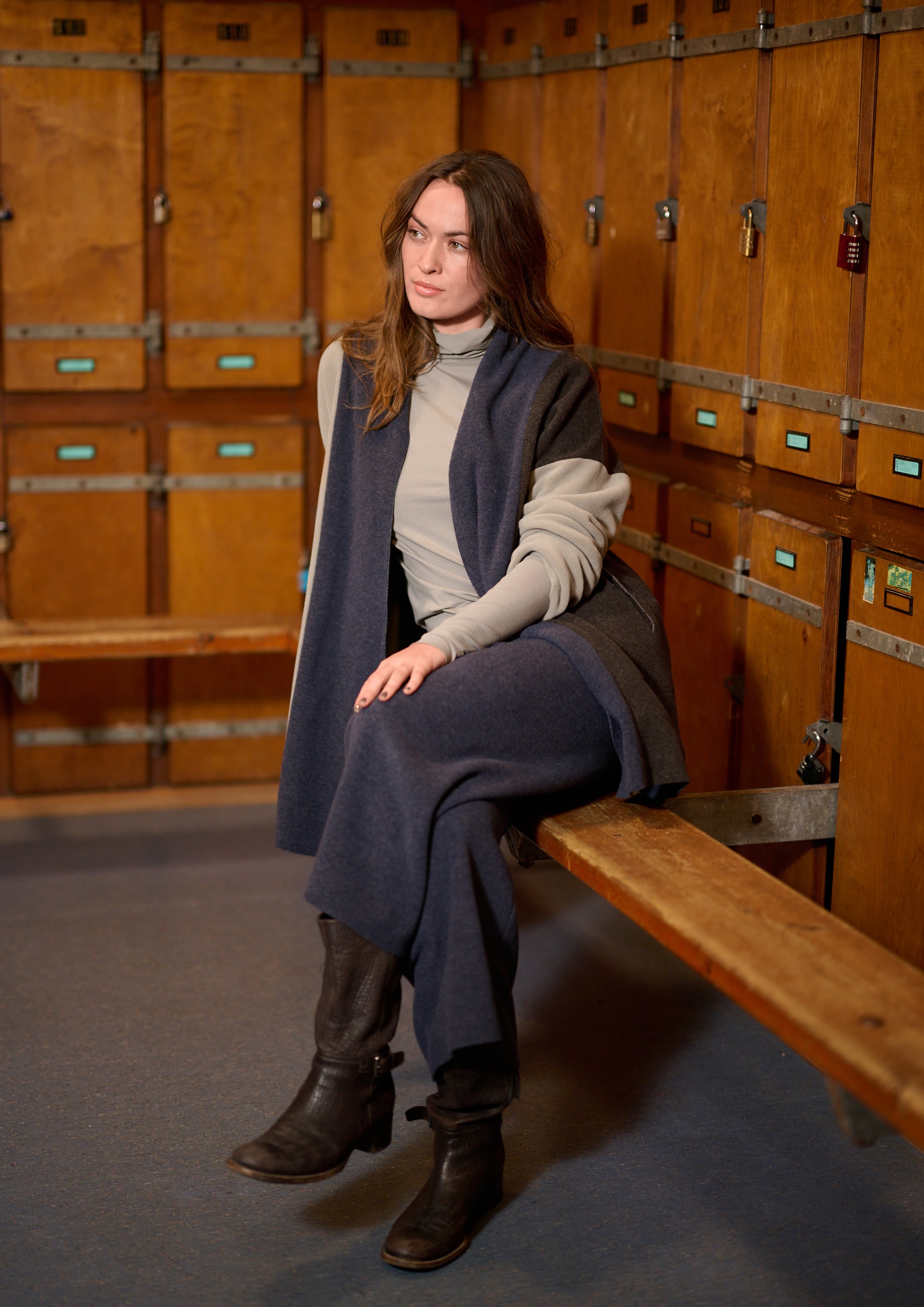 HENRIETTE STEFFENSEN COPENHAGEN CARDIGAN PATCH - 7172 CARDIGANS EVENING BLUE/CHOCOLATE/ELEPH 322