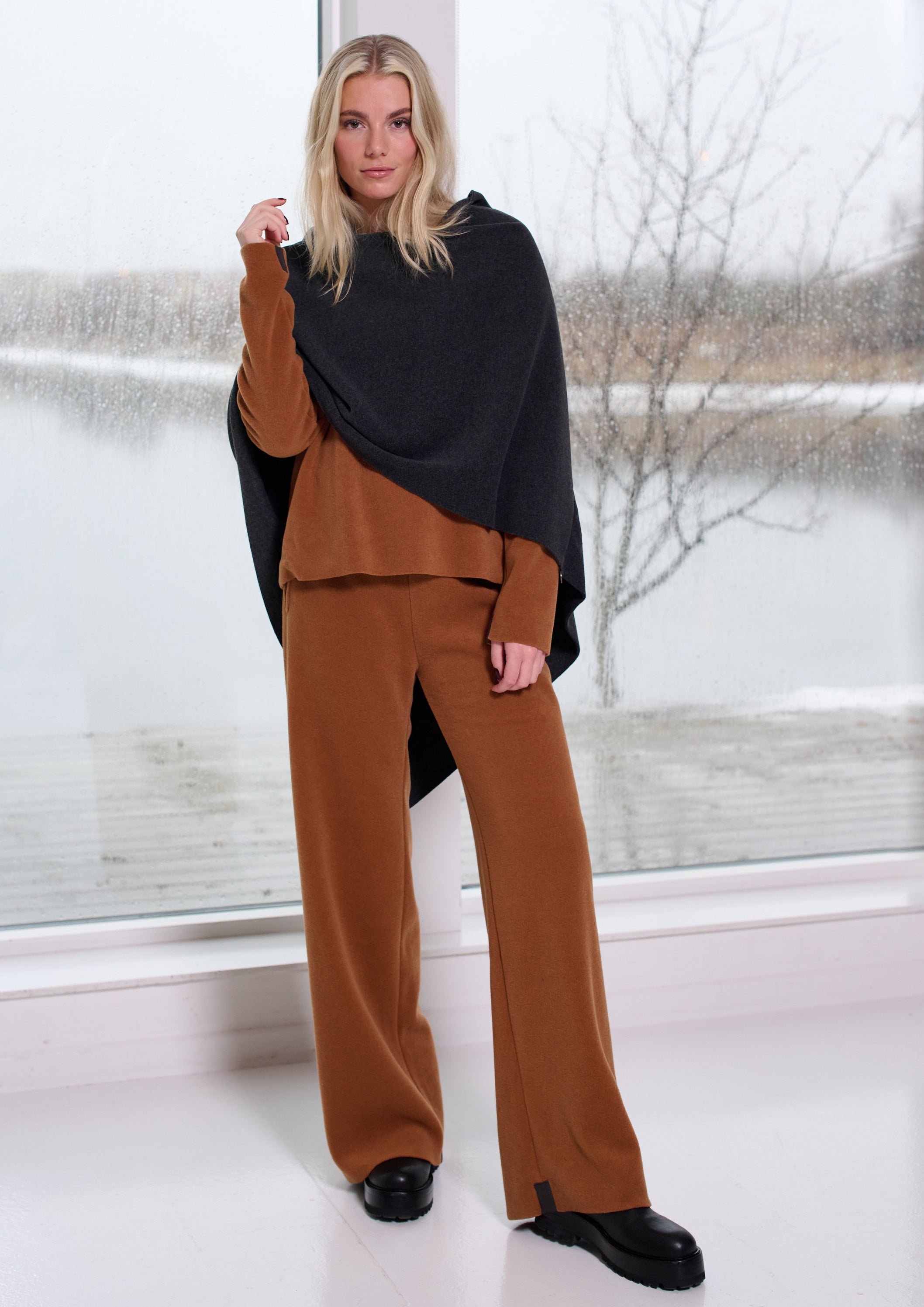 HENRIETTE STEFFENSEN COPENHAGEN FLARE BUKSER - 2116 BUKSER RUST 706