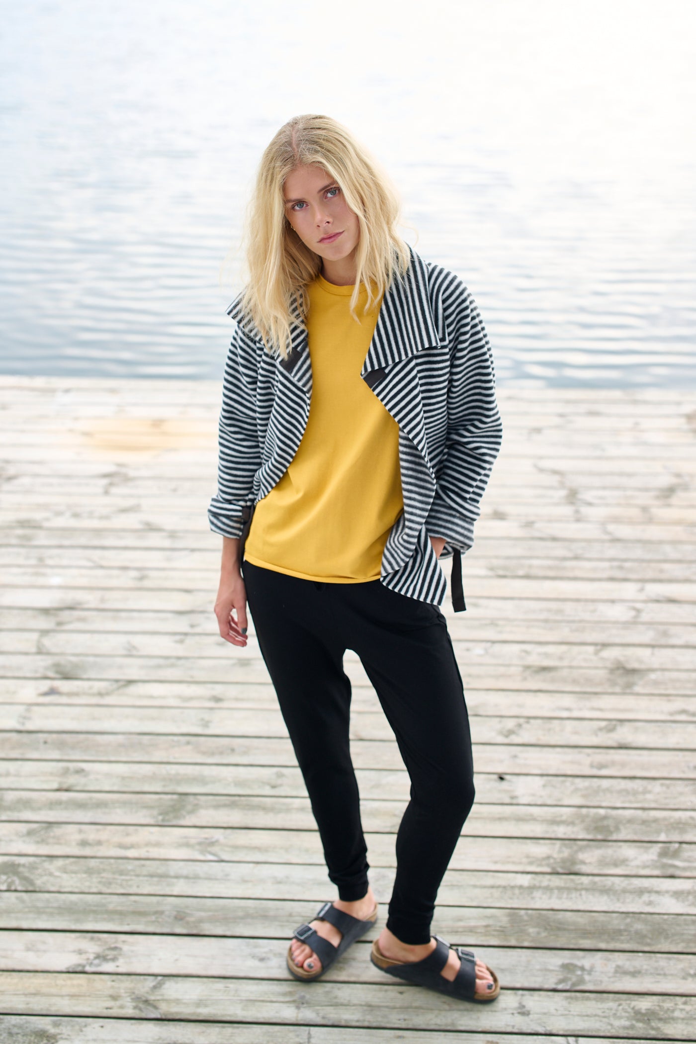 HENRIETTE STEFFENSEN COPENHAGEN FLEECE SLÅ OM CARDIGAN - 7146 CARDIGANS STRIPES B&W 673