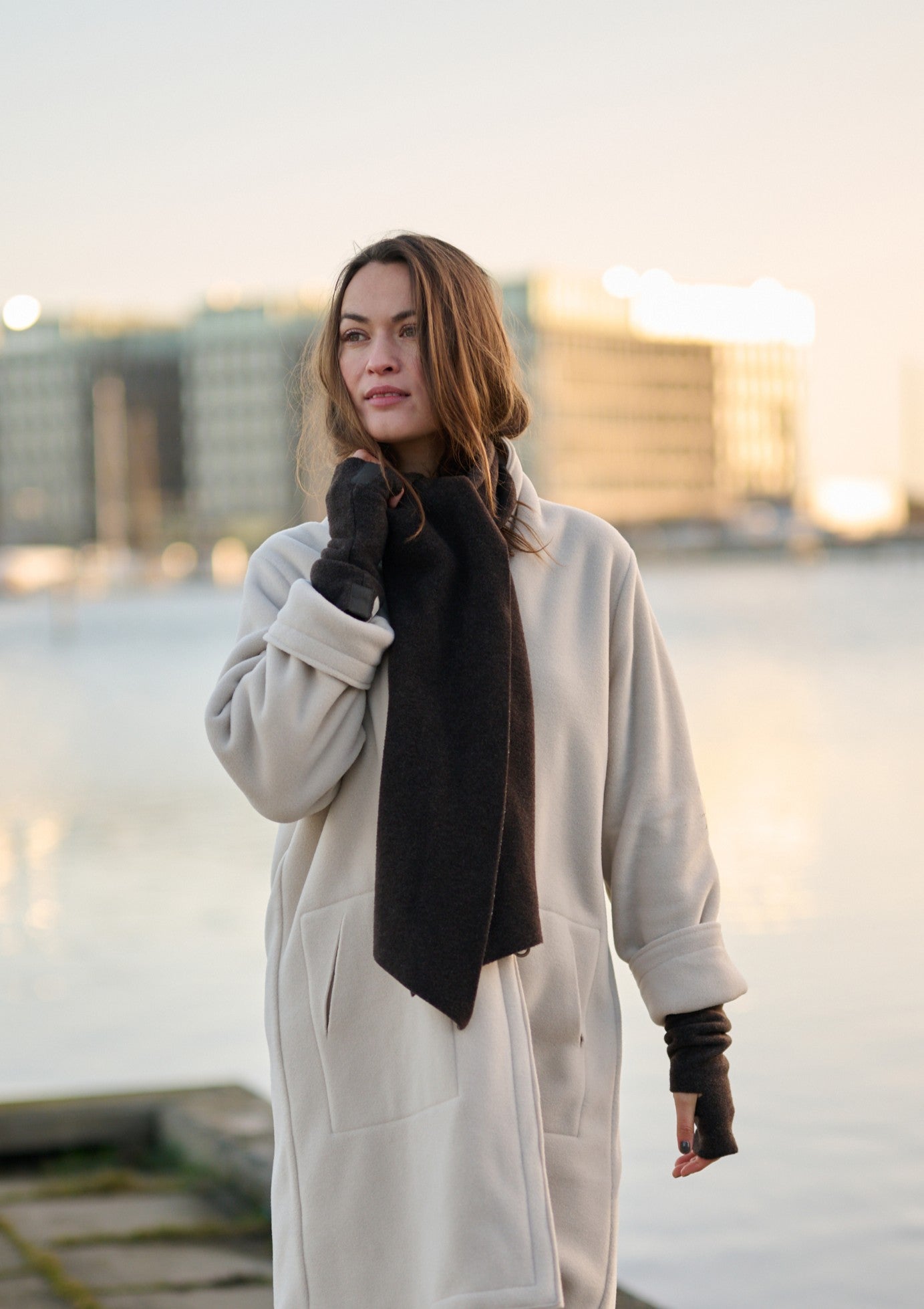 HENRIETTE STEFFENSEN COPENHAGEN HÅNDLEDSVARMERE - 6022 WRIST WARMERS CHOKOLATE 844