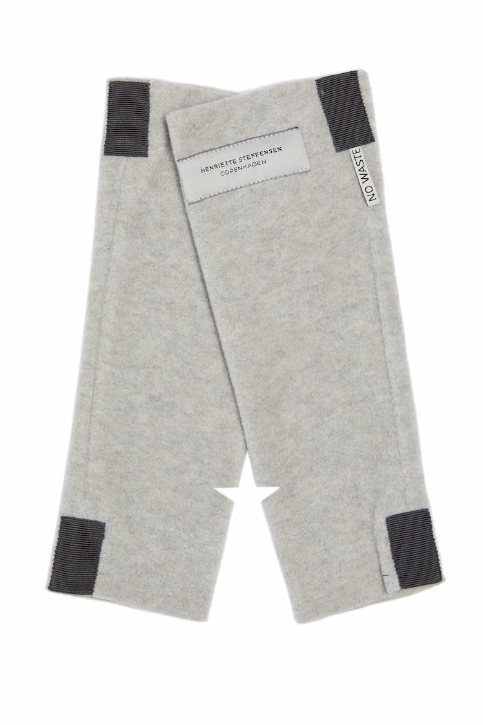 HENRIETTE STEFFENSEN COPENHAGEN HÅNDLEDSVARMERE - 6022 WRIST WARMERS SAND 805