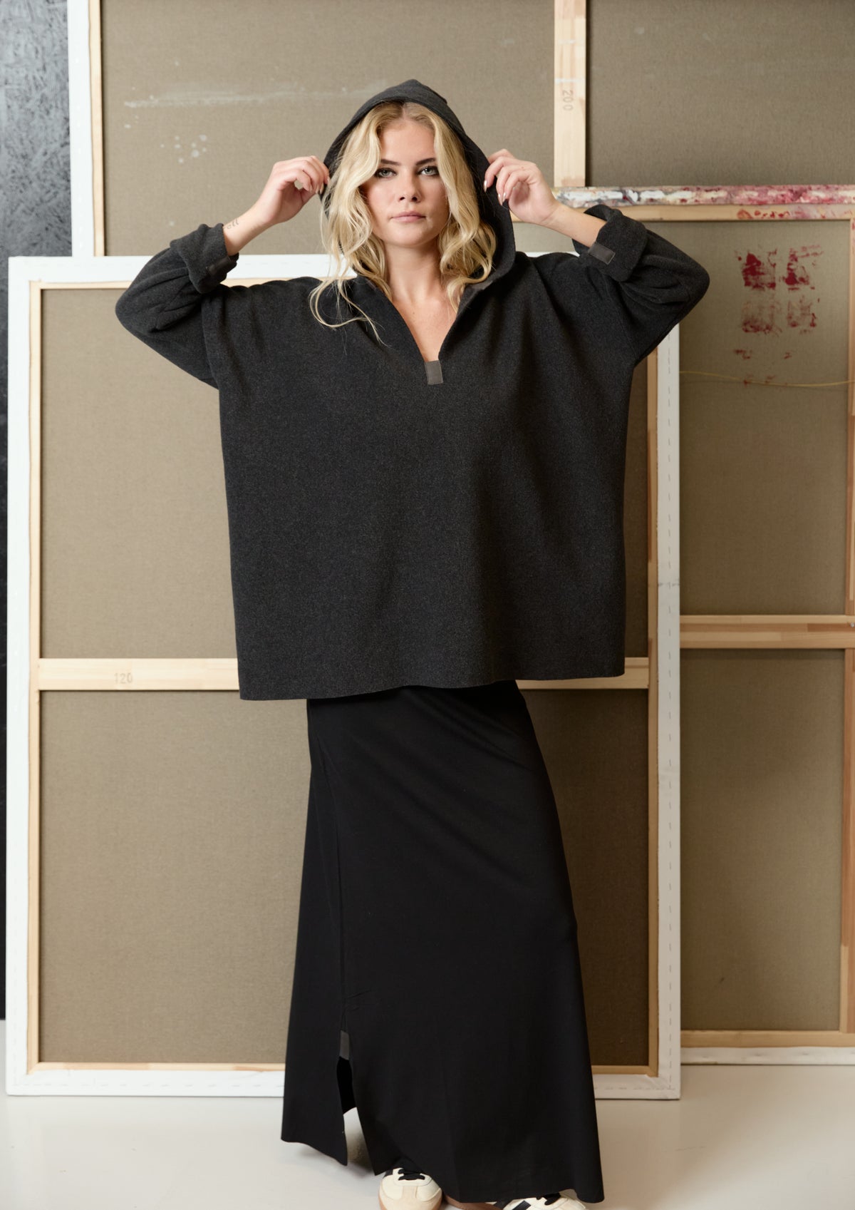 HENRIETTE STEFFENSEN COPENHAGEN HÆTTETRØJE - 1413 BLUSER SOFT BLACK 914