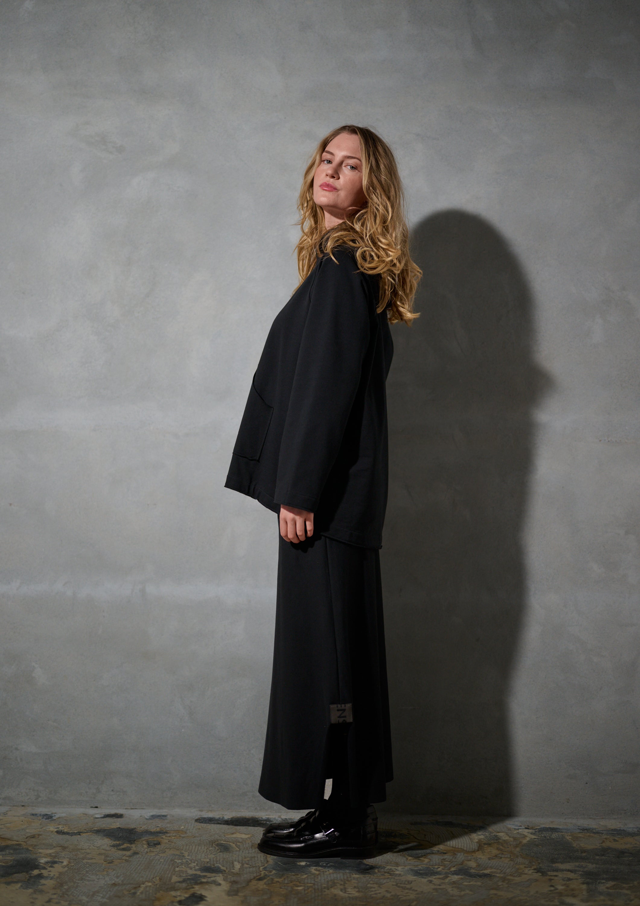HENRIETTE STEFFENSEN COPENHAGEN HÆTTETRØJE - 71015 HOODIES BLACK 900