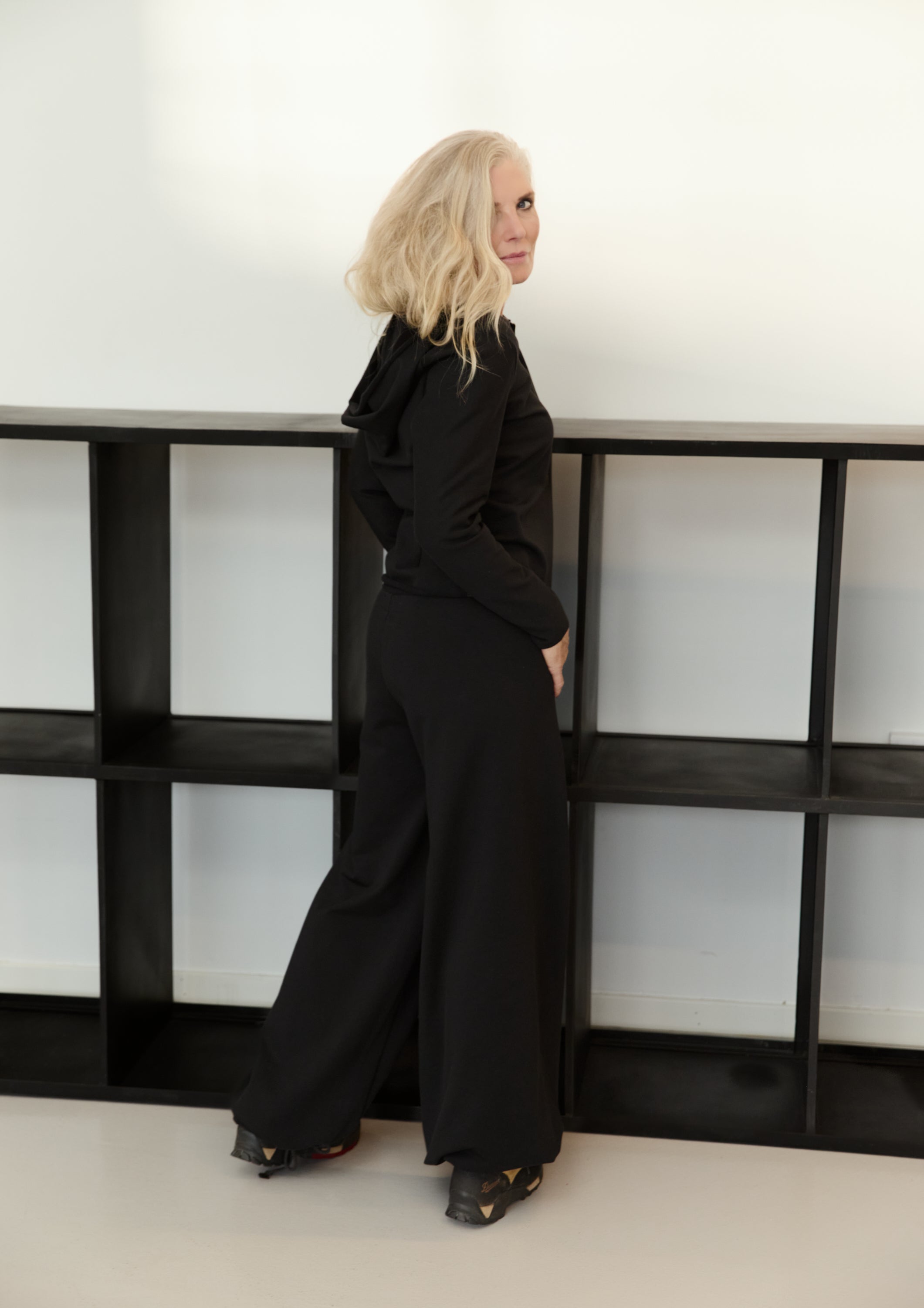 HENRIETTE STEFFENSEN COPENHAGEN HÆTTE BLUSE - 71021 BLUSER BLACK 900