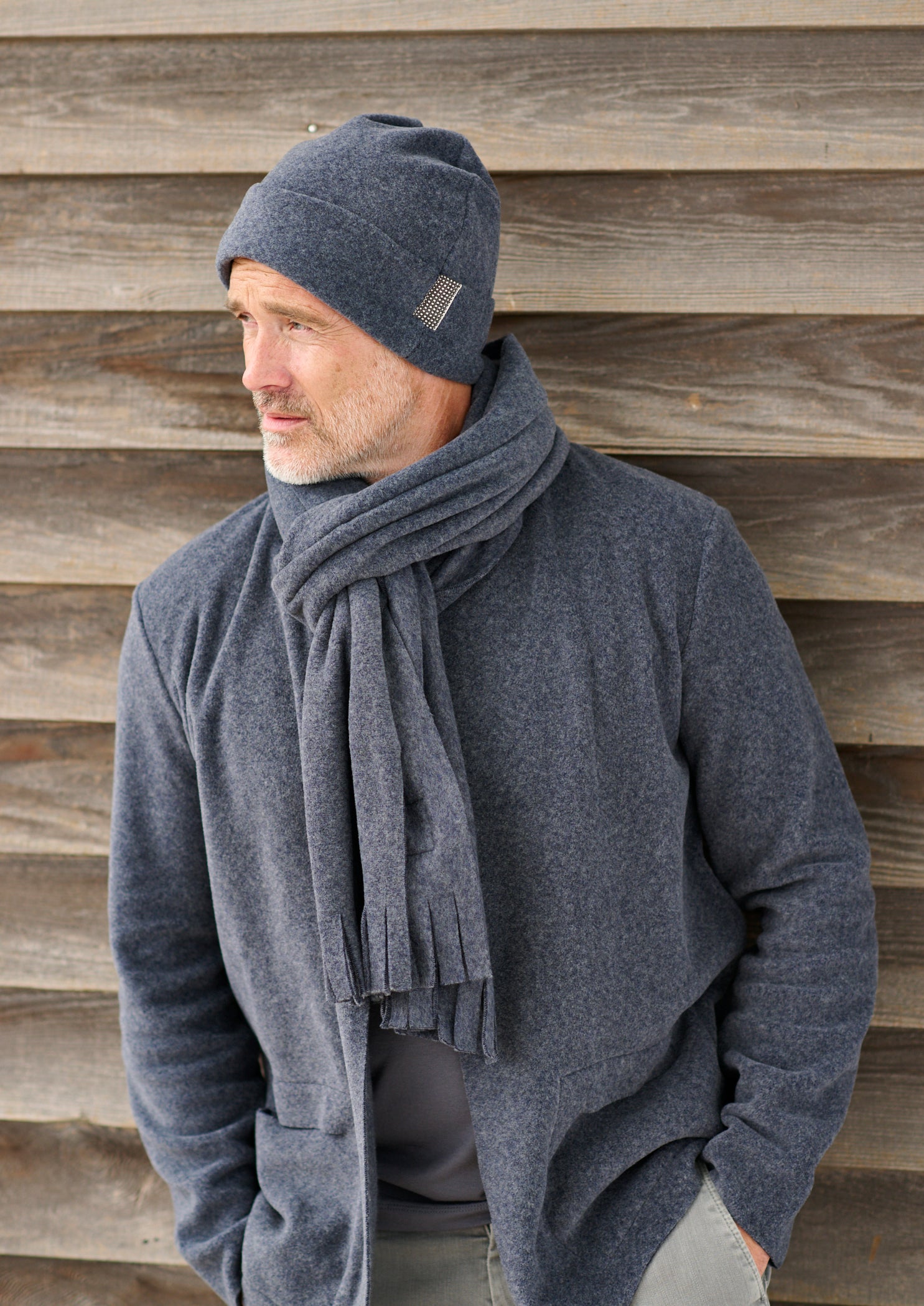 CARL BY STEFFENSEN COPENHAGEN HALSTØRKLÆDE M/ FRYNSER - 1006C SCARFS DEEP BLUE 502