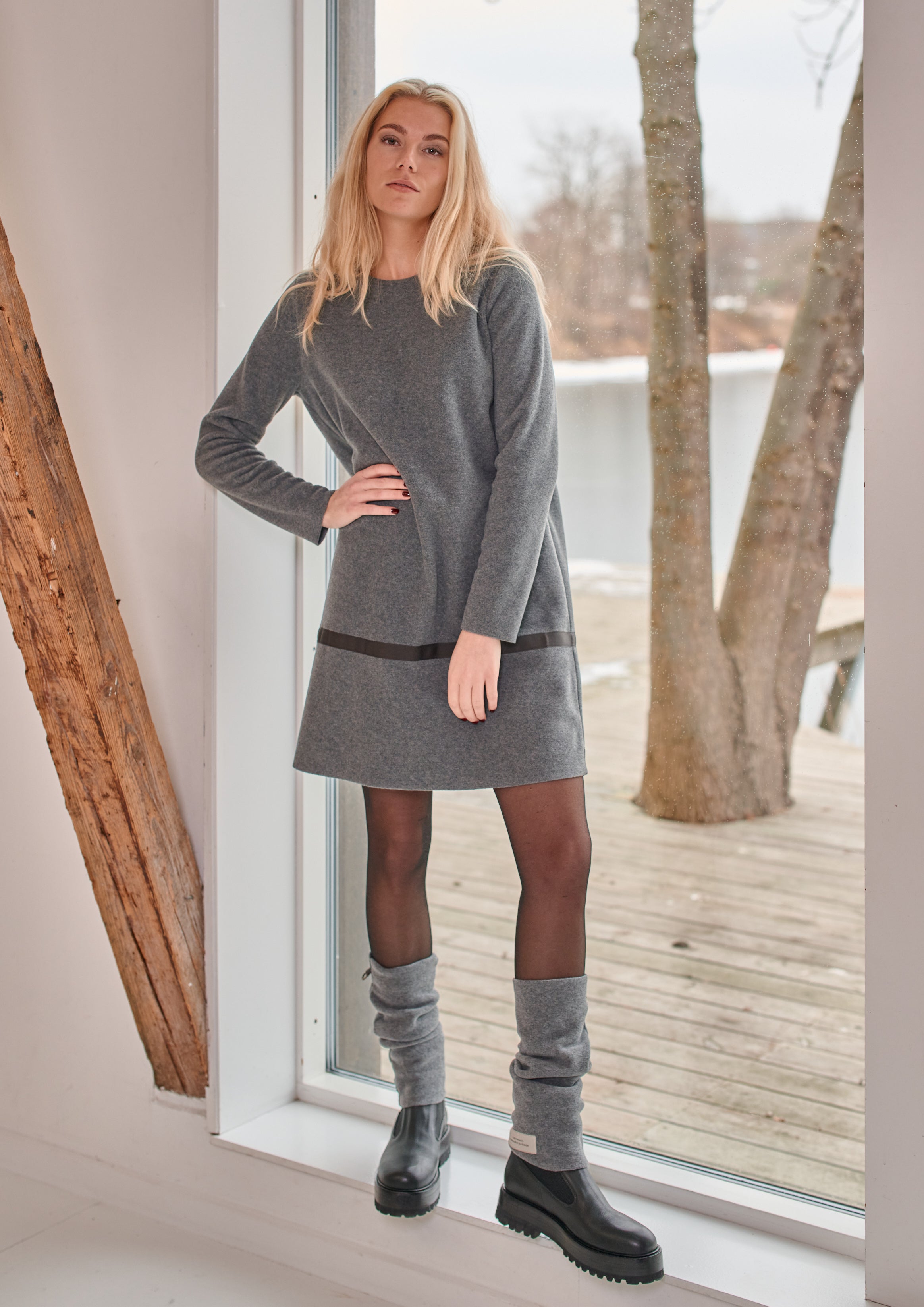 HENRIETTE STEFFENSEN COPENHAGEN KJOLE - 3245 KJOLER GREY 905