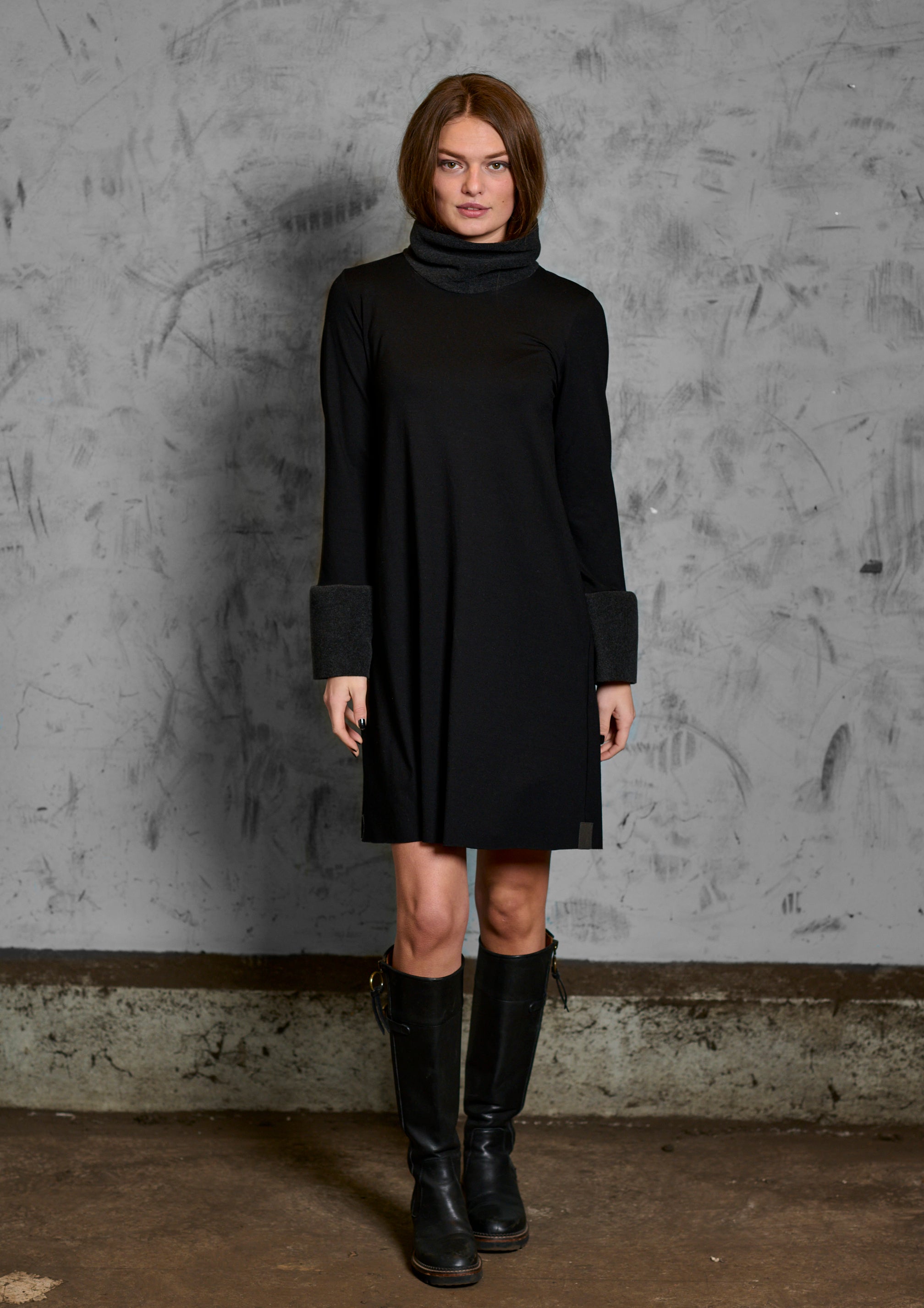 HENRIETTE STEFFENSEN COPENHAGEN KJOLE MED HØJ HALS - 8021MIX KJOLER BLACK/SOFT BLACK 923