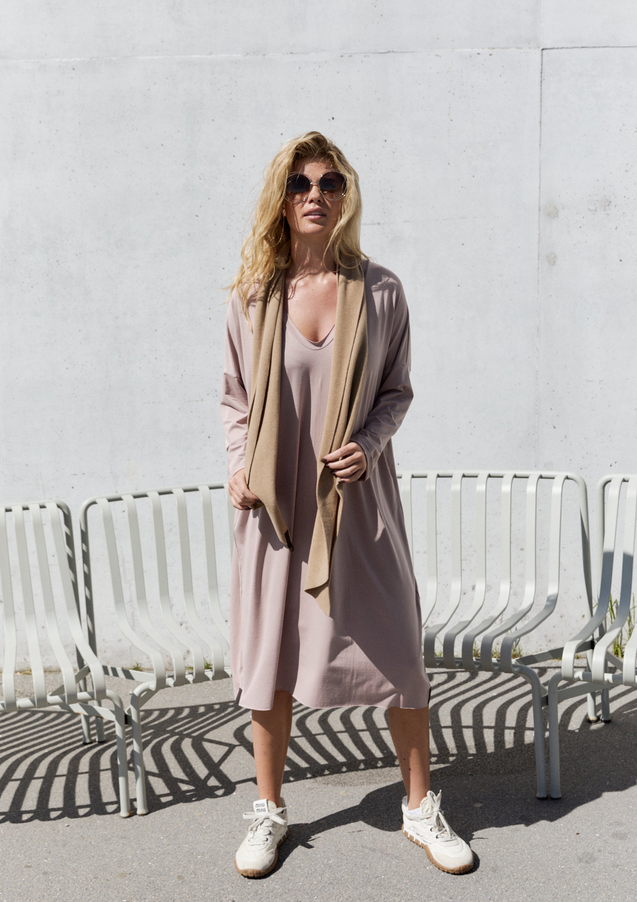 HENRIETTE STEFFENSEN COPENHAGEN KJOLE OVERSIZE - 98043 KJOLER NUDE 401