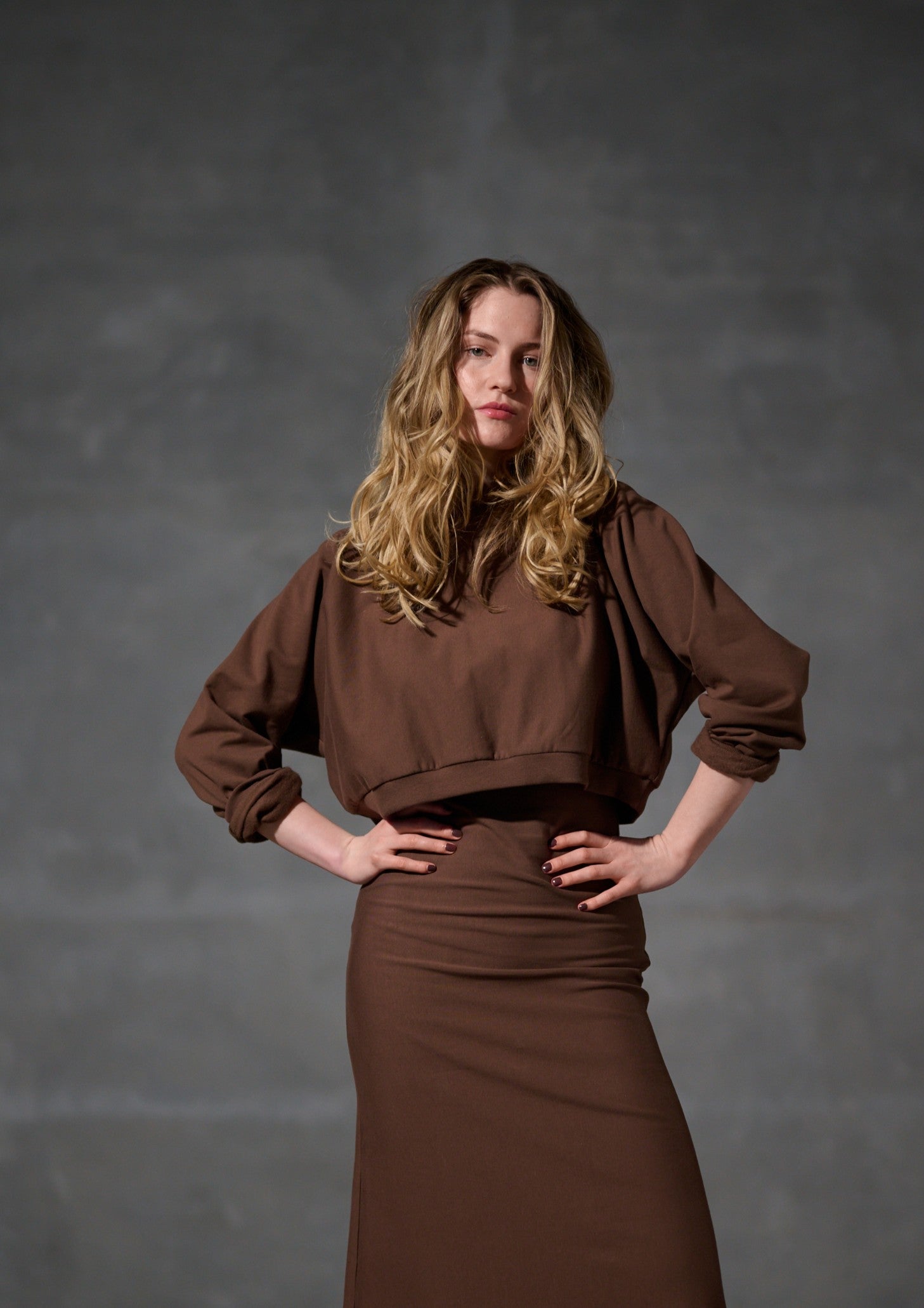 HENRIETTE STEFFENSEN COPENHAGEN KORT PULLOVER - 71016 BLUSER CHOCOLATE 844
