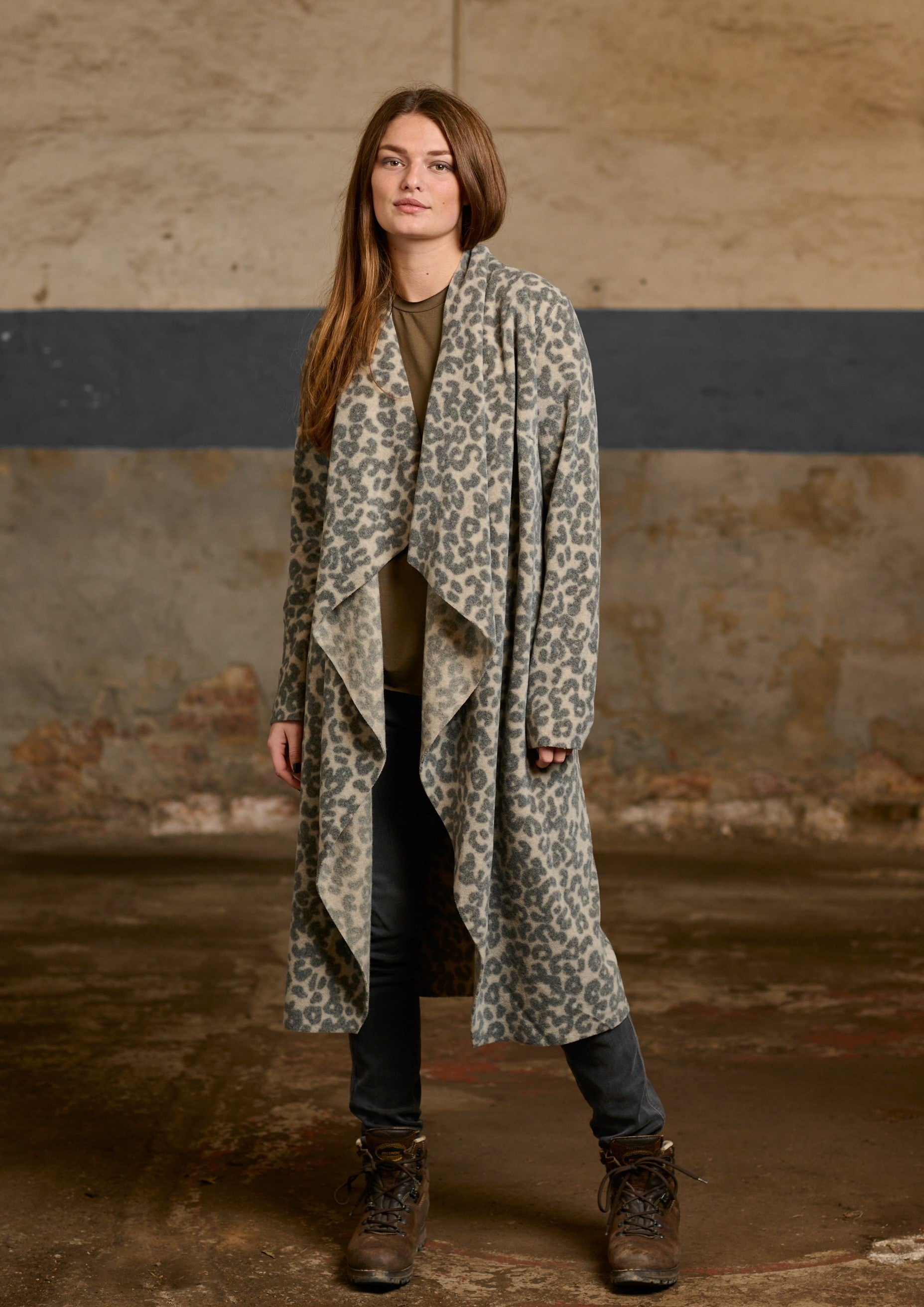 HENRIETTE STEFFENSEN COPENHAGEN LANG CARDIGAN M / "VANDFALD" - 7131P CARDIGANS LEOPARD grey 105