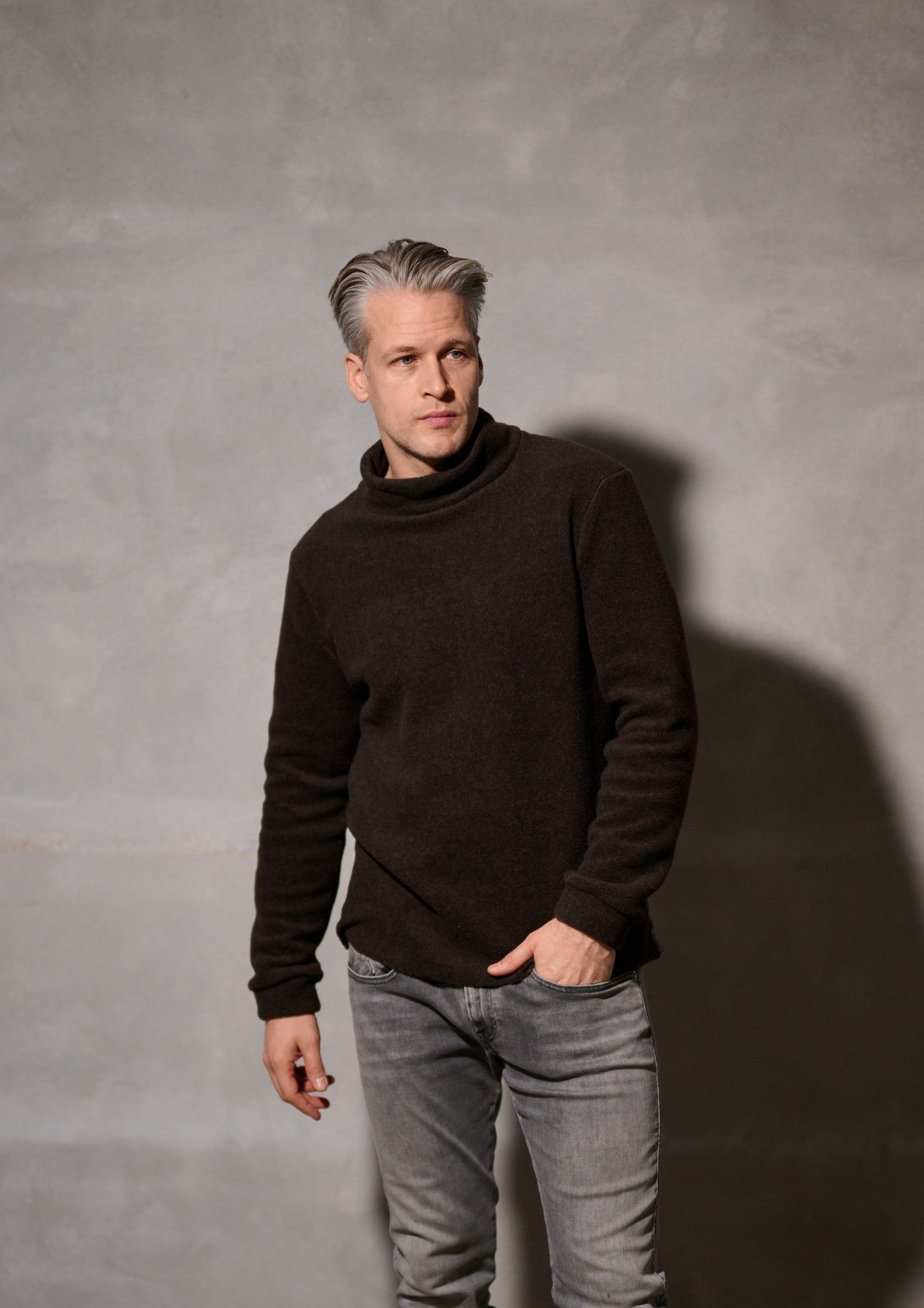 CARL BY STEFFENSEN COPENHAGEN SWEATER M/ HØJ HALS - 1031C BLOUSES & SWEATERS CHOKOLATE 844