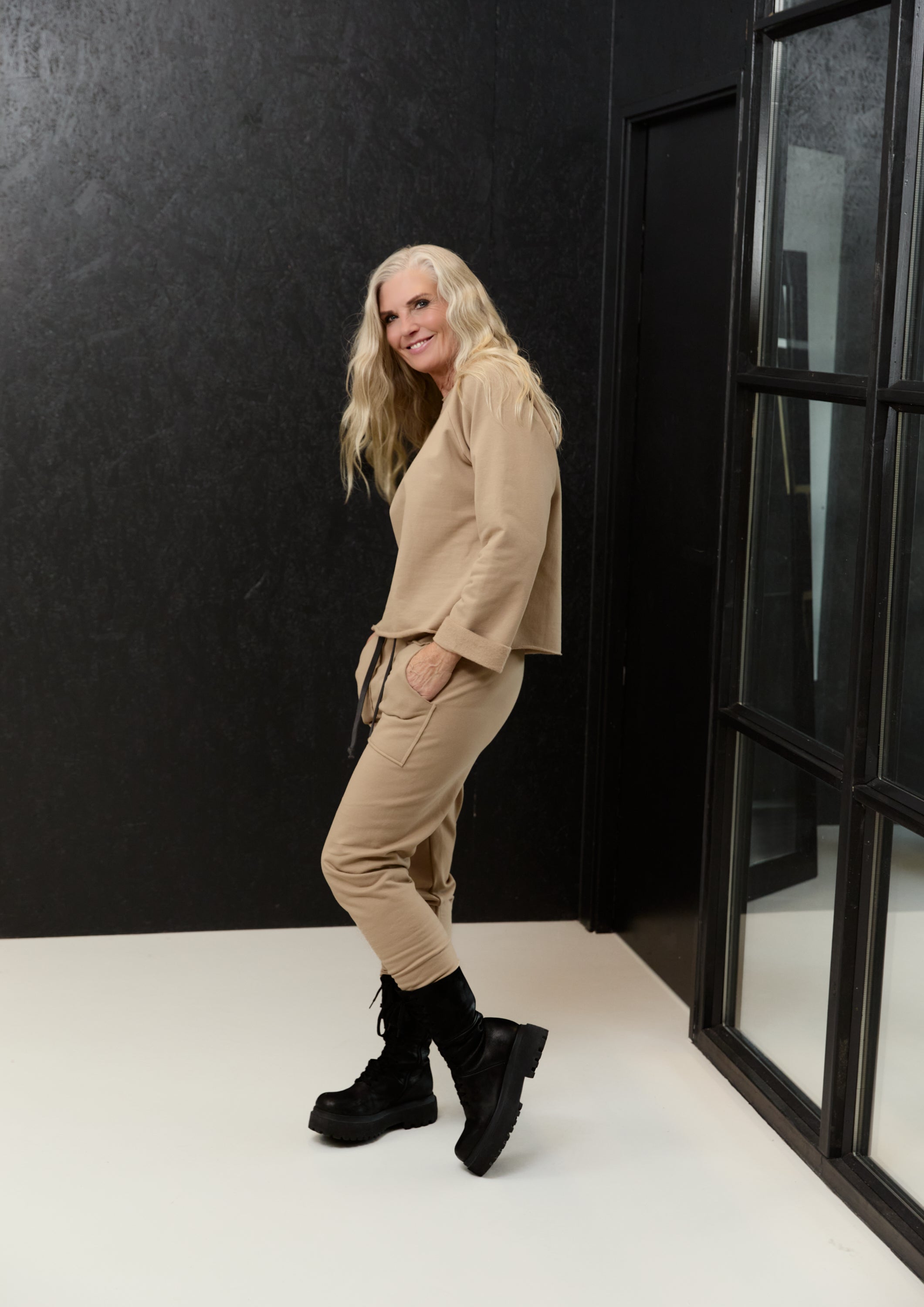 HENRIETTE STEFFENSEN COPENHAGEN SWEATSHIRT - 71017 BLUSER CAMEL 815