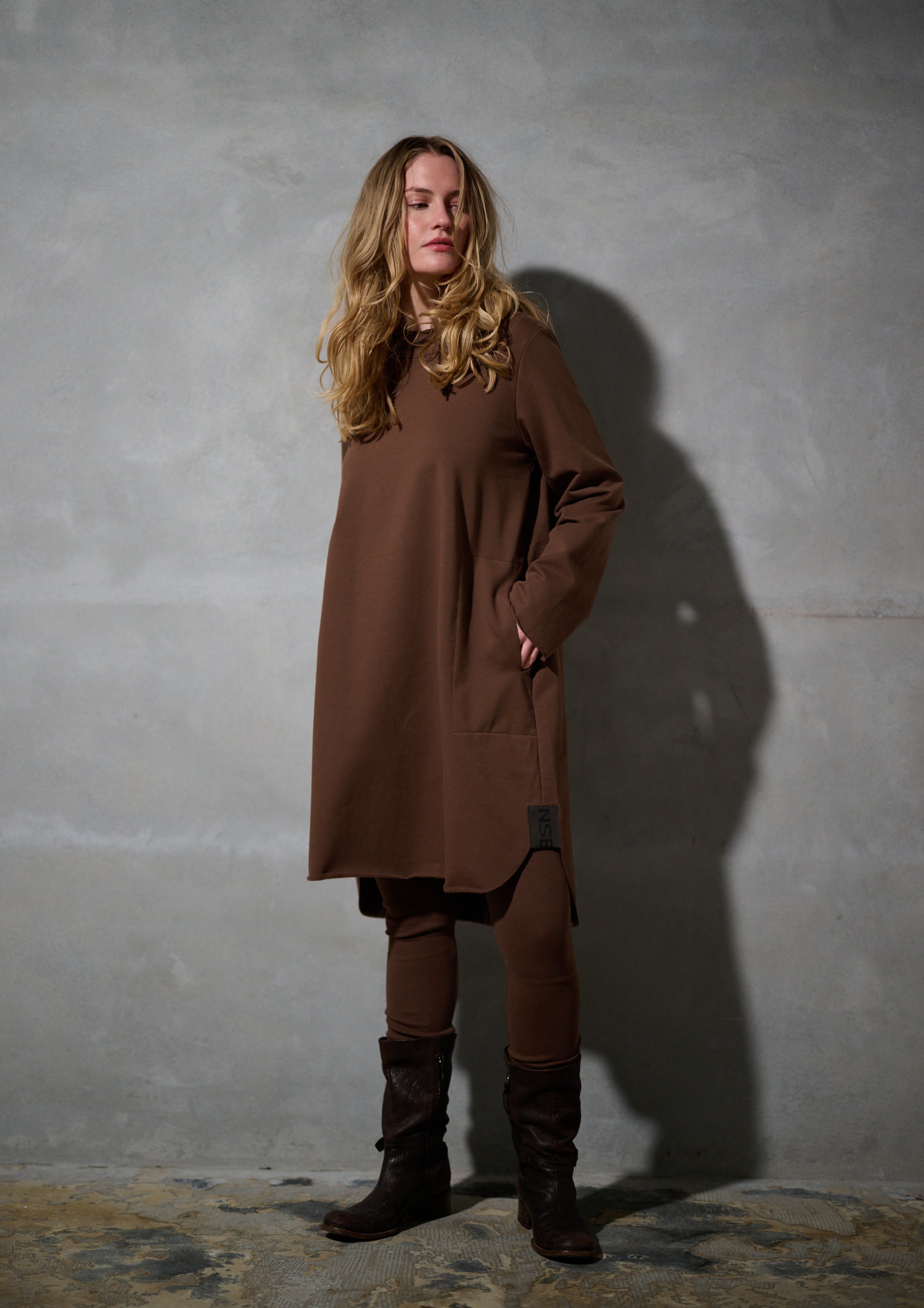 HENRIETTE STEFFENSEN COPENHAGEN SWEAT KJOLE - 73011 KJOLER CHOKOLATE 844