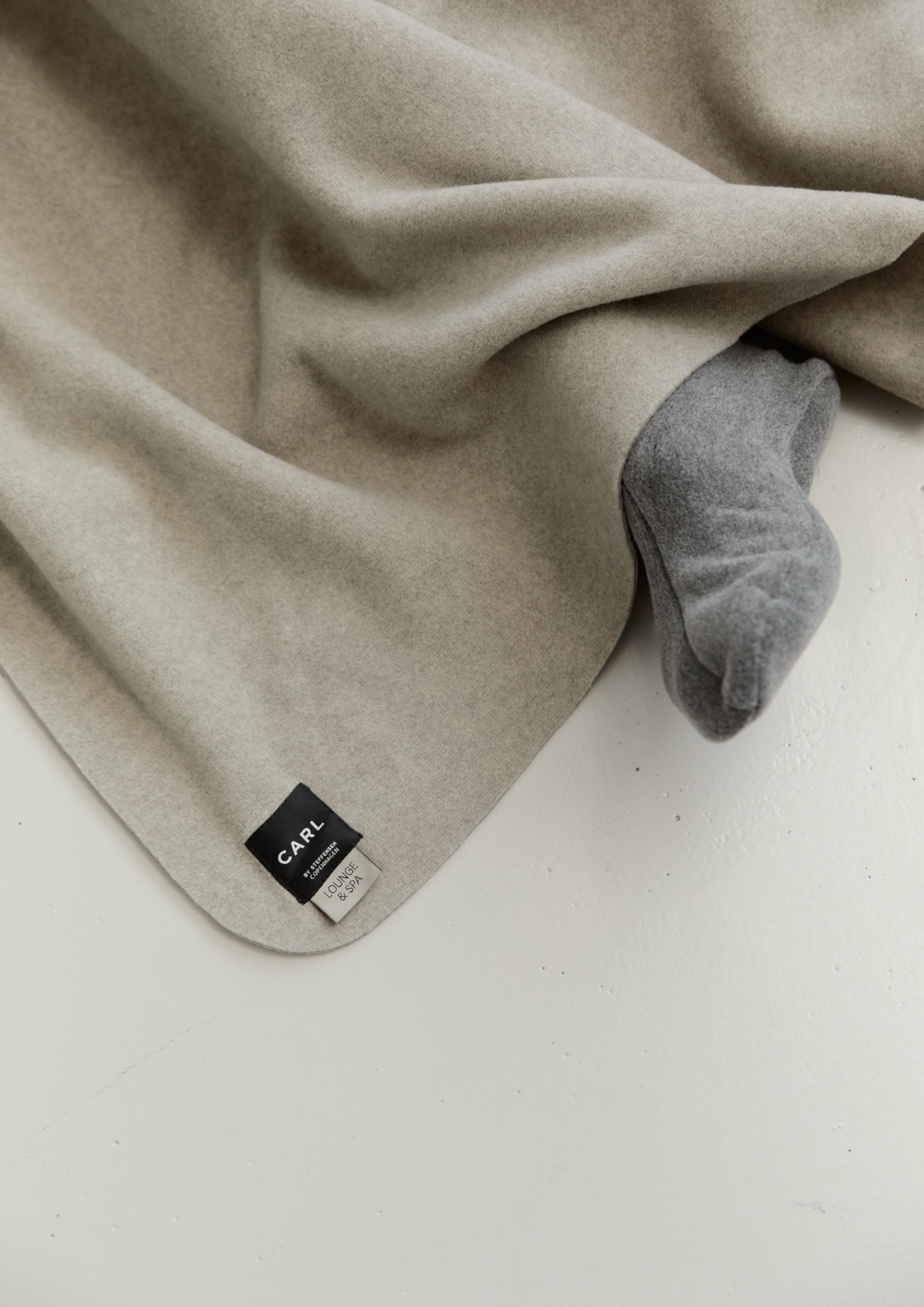 CARL BY STEFFENSEN COPENHAGEN TÆPPE STORT CARL - 1007C HOME SAND 805
