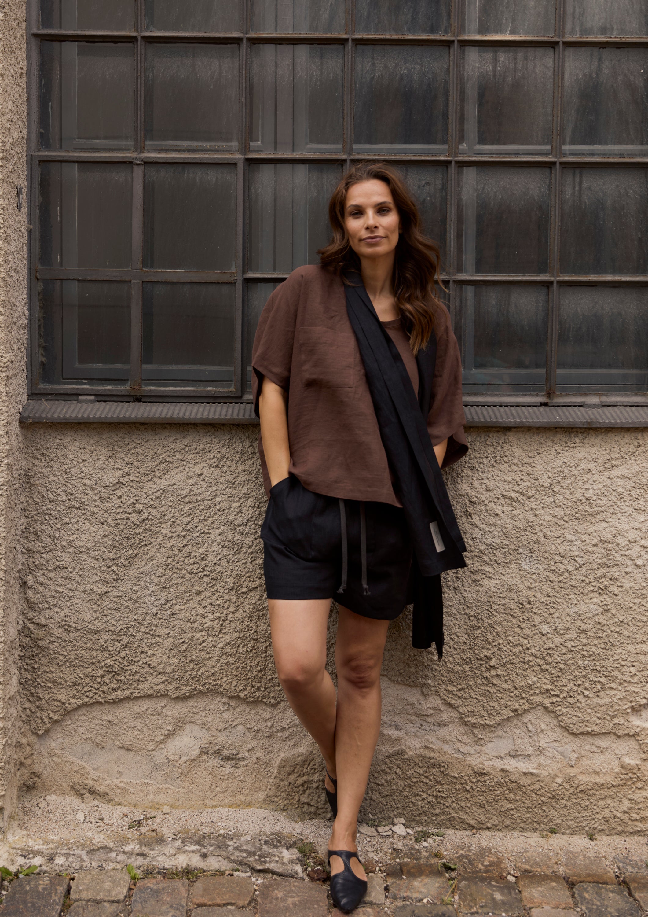 HENRIETTE STEFFENSEN COPENHAGEN TØRKLÆDE - 84002 SCARFS BLACK 900