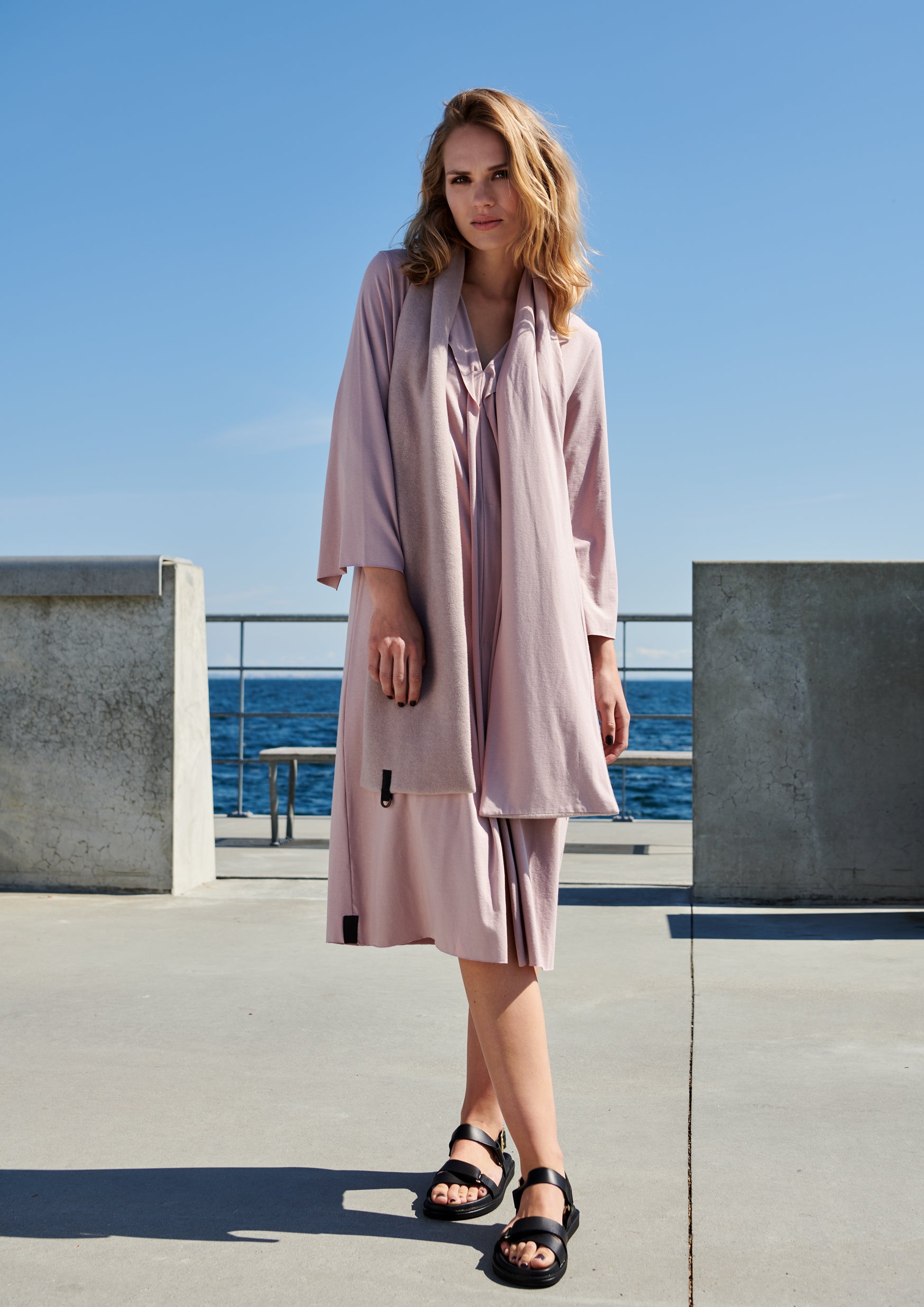 HENRIETTE STEFFENSEN COPENHAGEN TØRKLÆDE MIX - 4080 SCARFS NUDE/NUDE 402