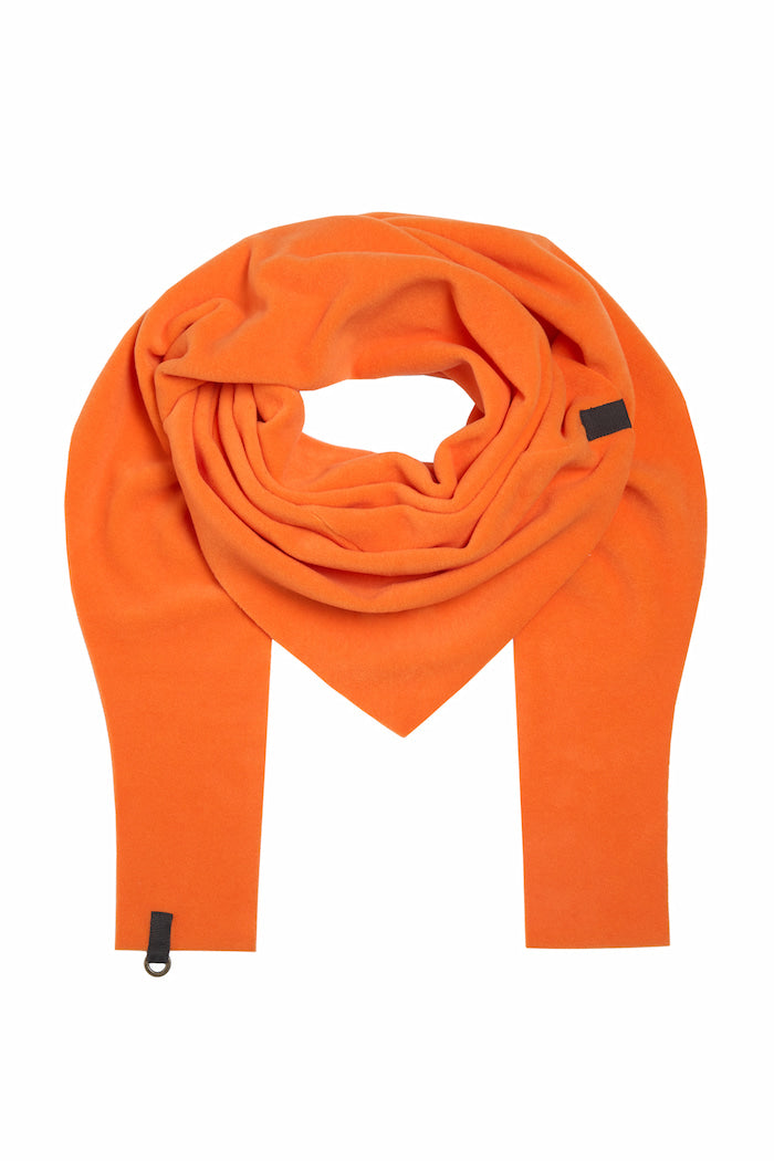 HENRIETTE STEFFENSEN COPENHAGEN TREKANTET TØRKLÆDE - 4051 SCARFS ORANGE 773