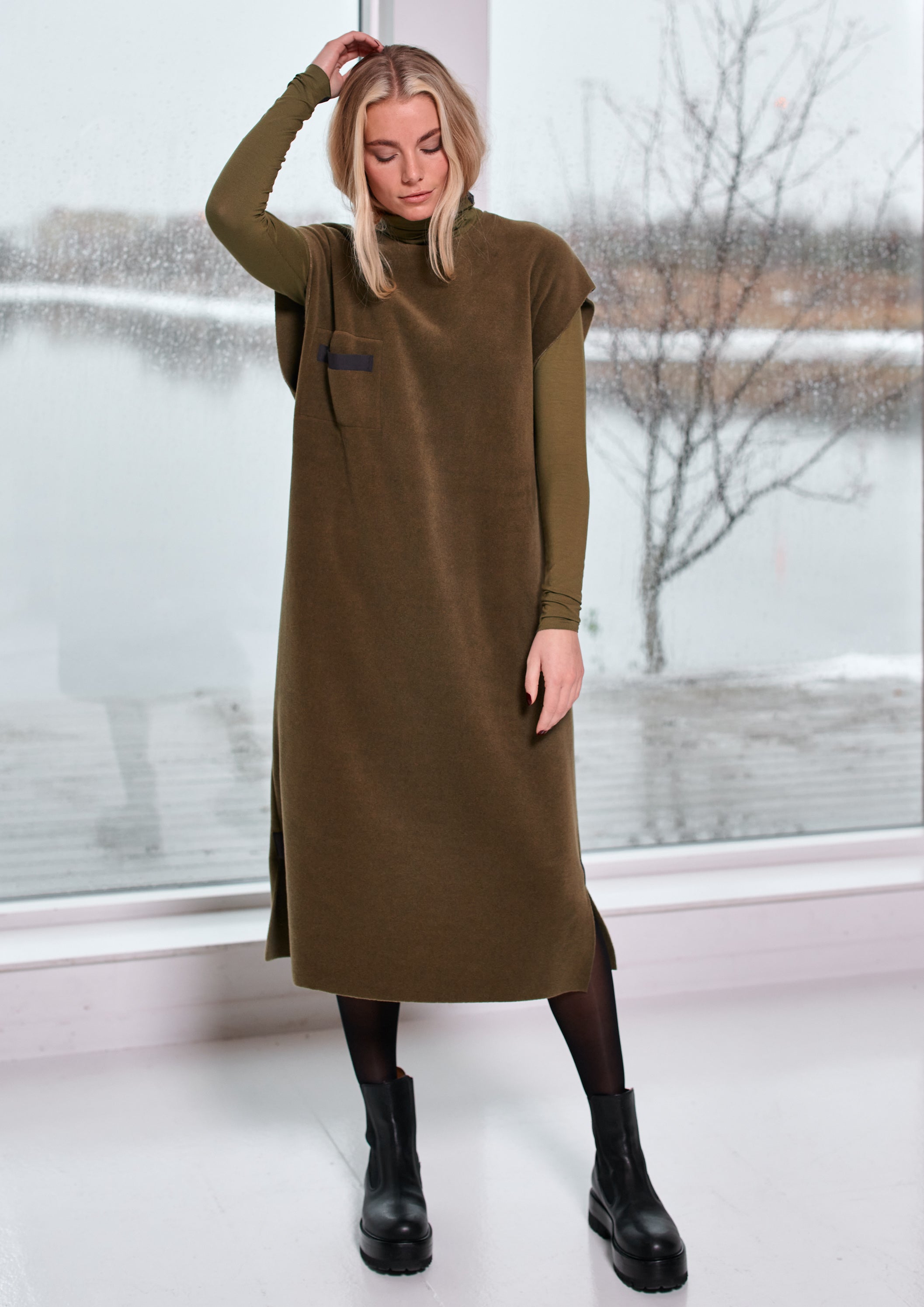 HENRIETTE STEFFENSEN COPENHAGEN TUNIKA ÆRMELØS - 3242 TUNICS MOSS 611