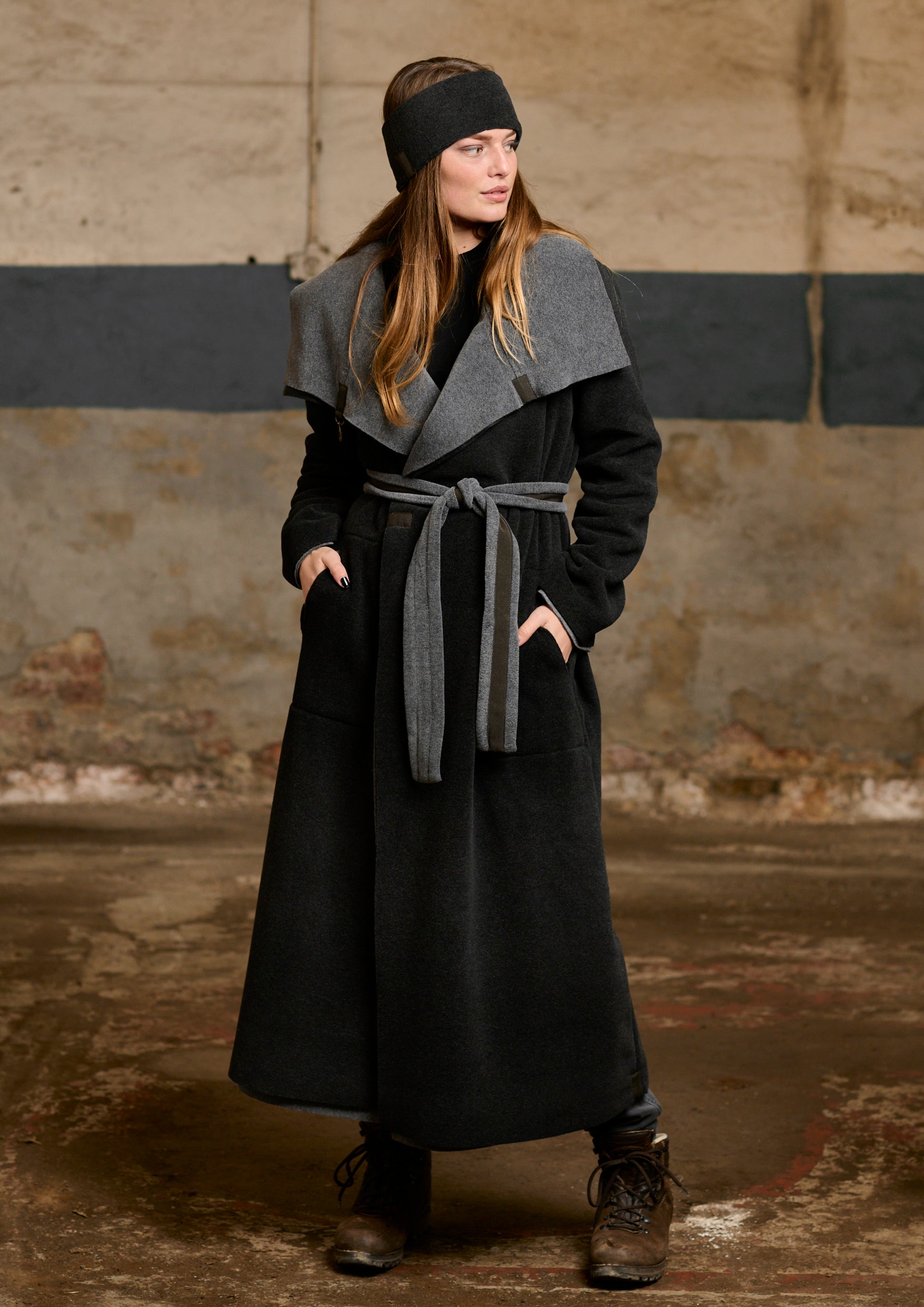 HENRIETTE STEFFENSEN COPENHAGEN VENDBAR TRENCHCOAT - 7145 COATS GREY/SOFT BLACK 647