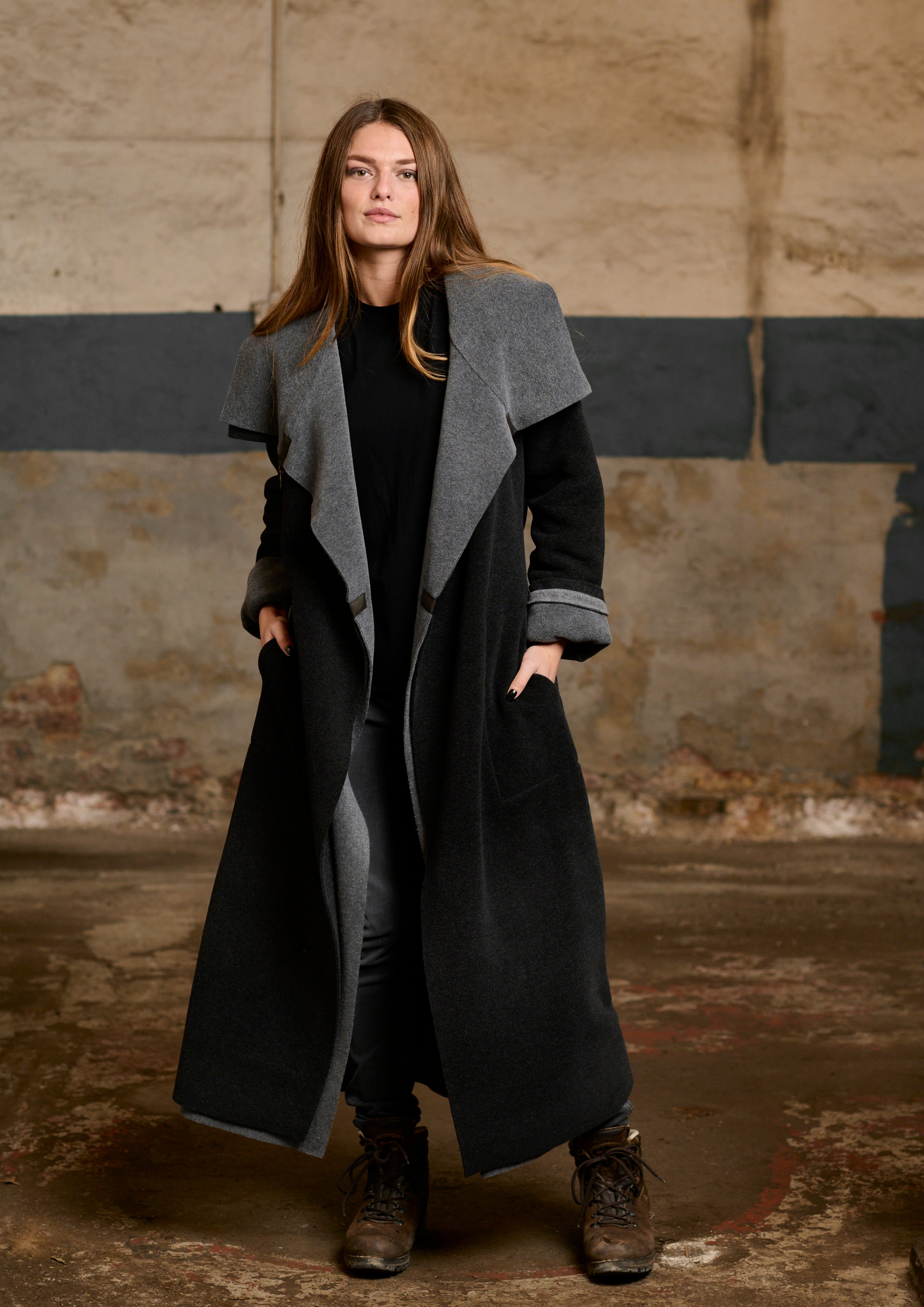HENRIETTE STEFFENSEN COPENHAGEN VENDBAR TRENCHCOAT - 7145 COATS GREY/SOFT BLACK 647